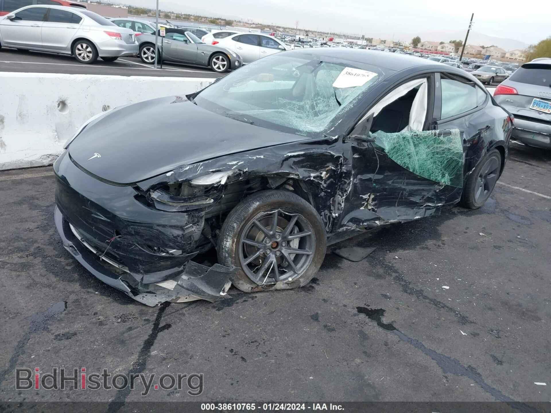 2022 TESLA MODEL 3 - VIN: 5YJ3E1EB0NF352390 - Фото 2
