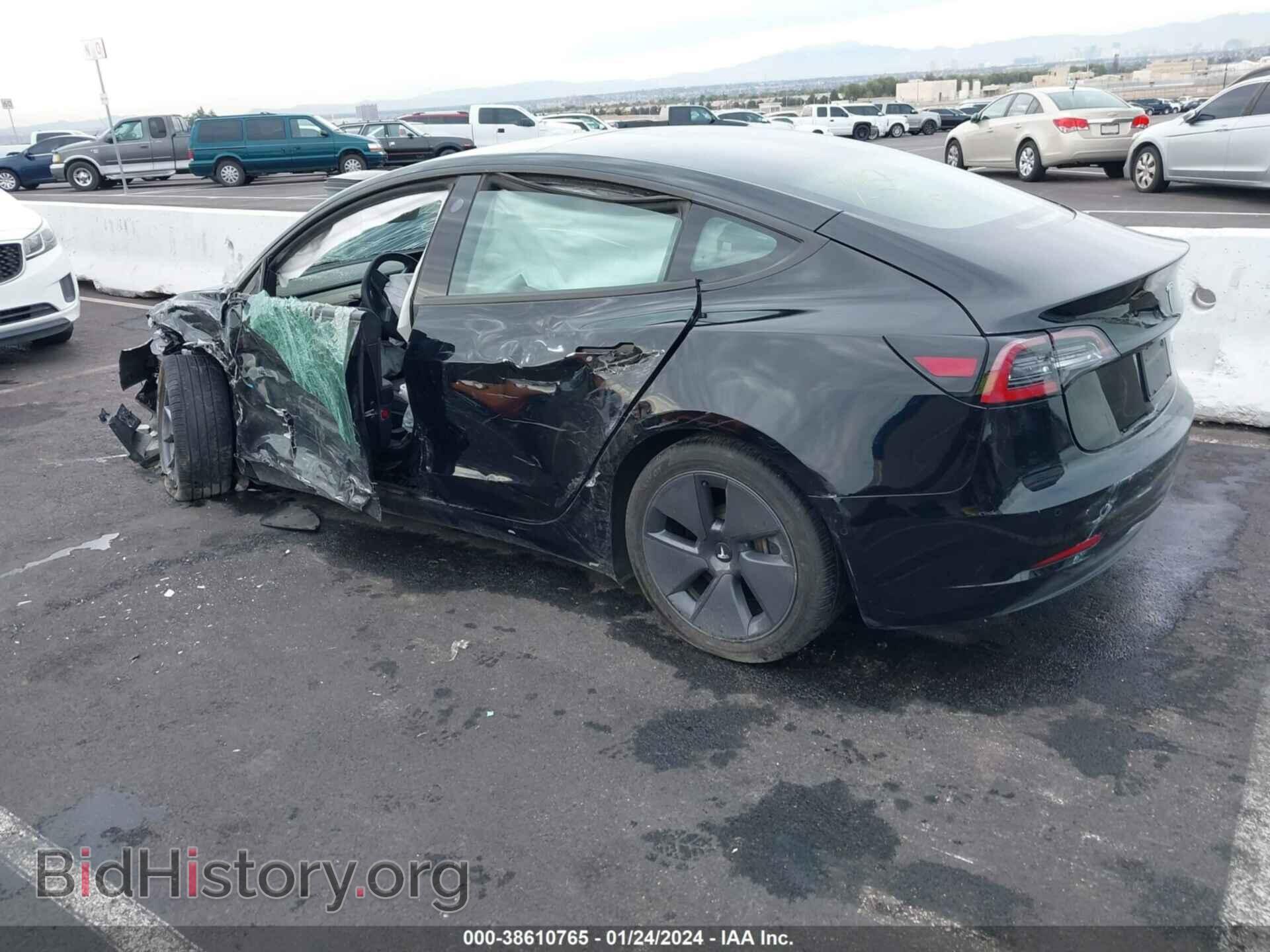 2022 TESLA MODEL 3 - VIN: 5YJ3E1EB0NF352390 - Фото 3