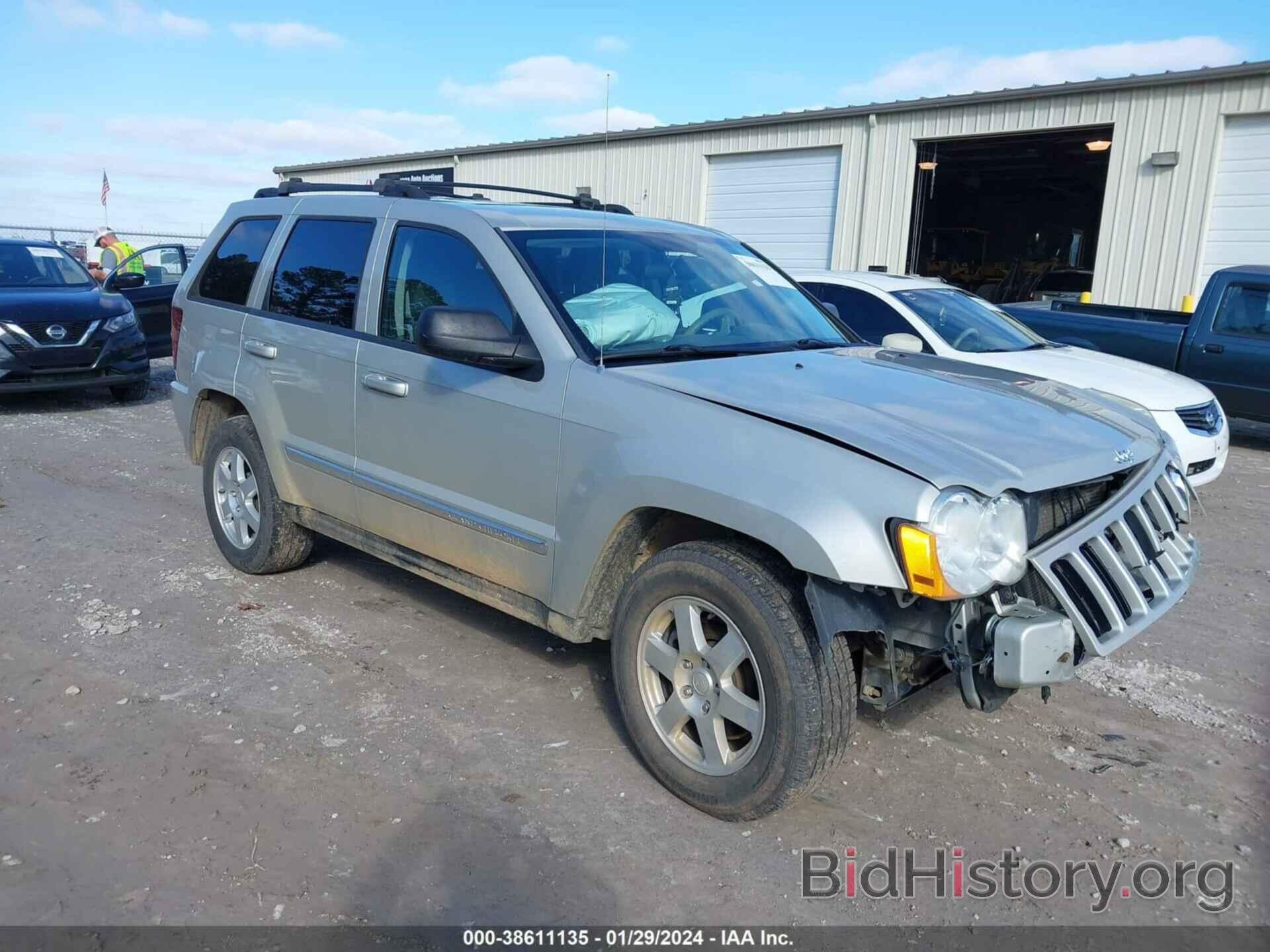 Photo 1J4PR4GK4AC134801 - JEEP GRAND CHEROKEE 2010