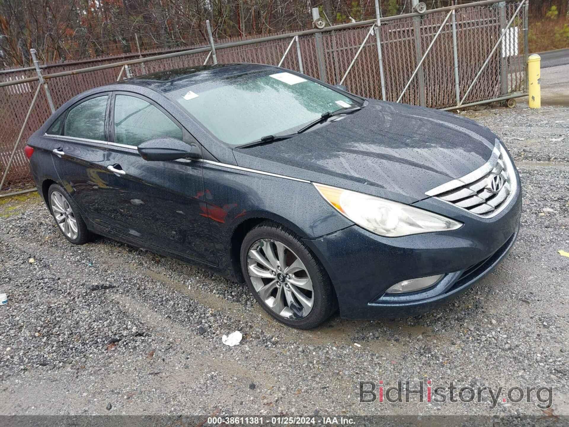 Photo 5NPEC4AC2BH079576 - HYUNDAI SONATA 2011