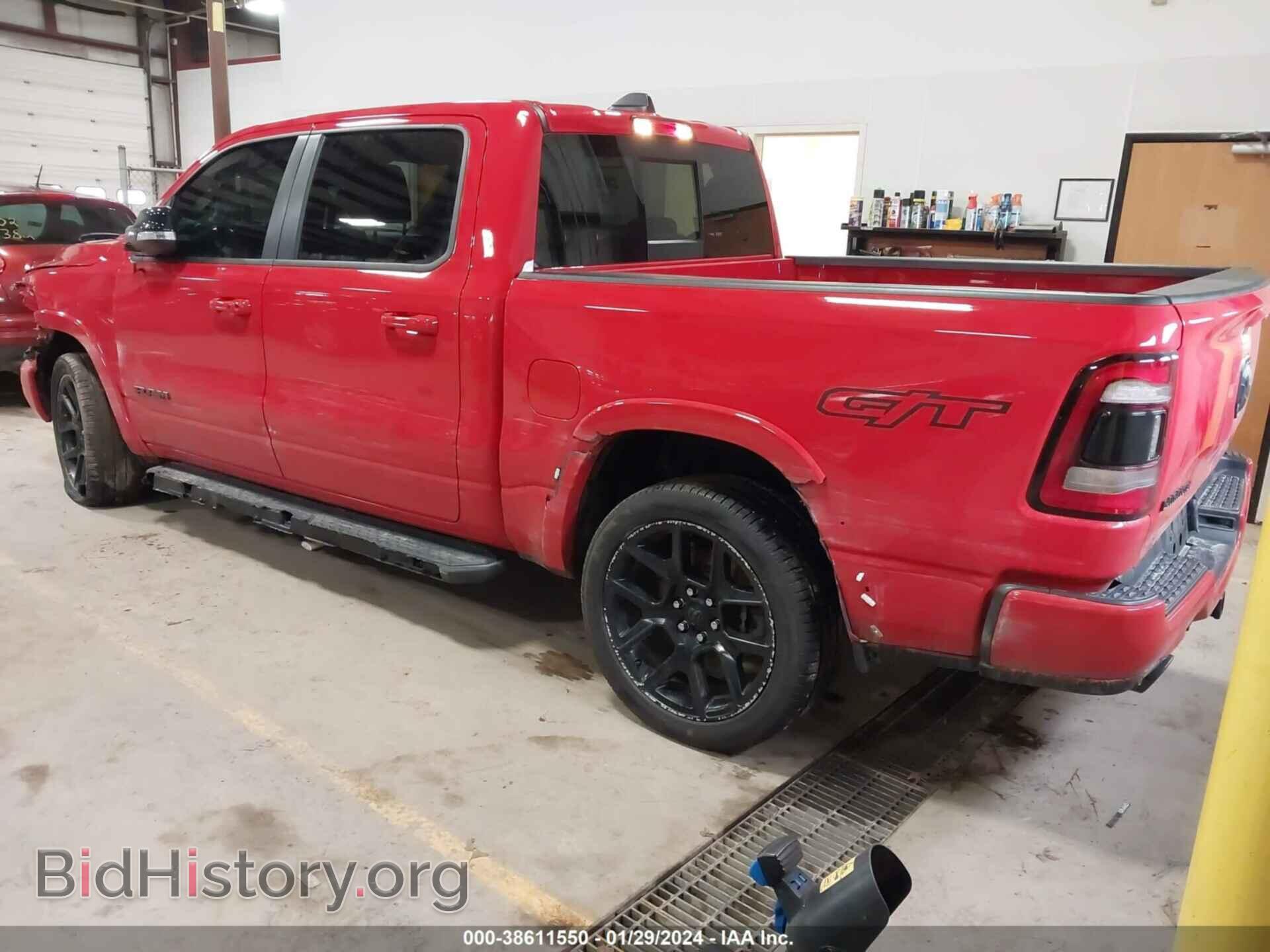 2022 RAM 1500 - VIN: 1C6SRFJT5NN136300 - Фото 3