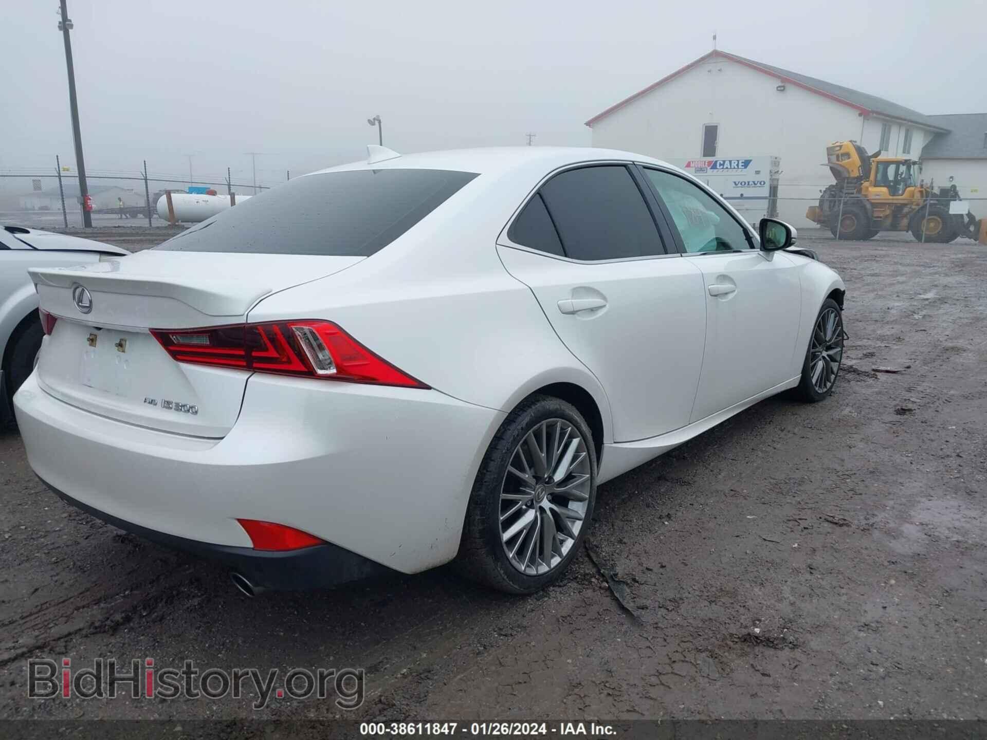 2016 LEXUS IS 300 - VIN: JTHCM1D25G5014216 - Фото 4