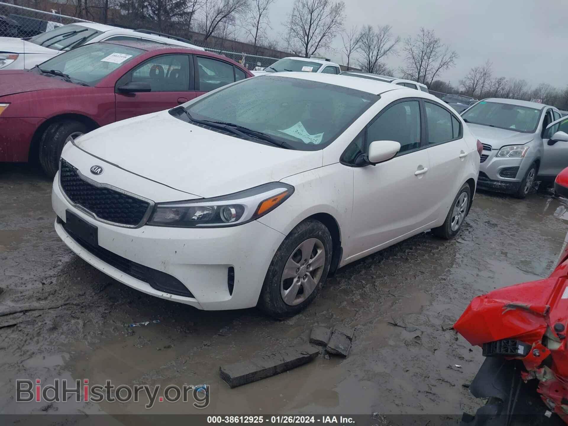 2017 KIA FORTE - VIN: 3KPFK4A74HE036154 - Фото 2