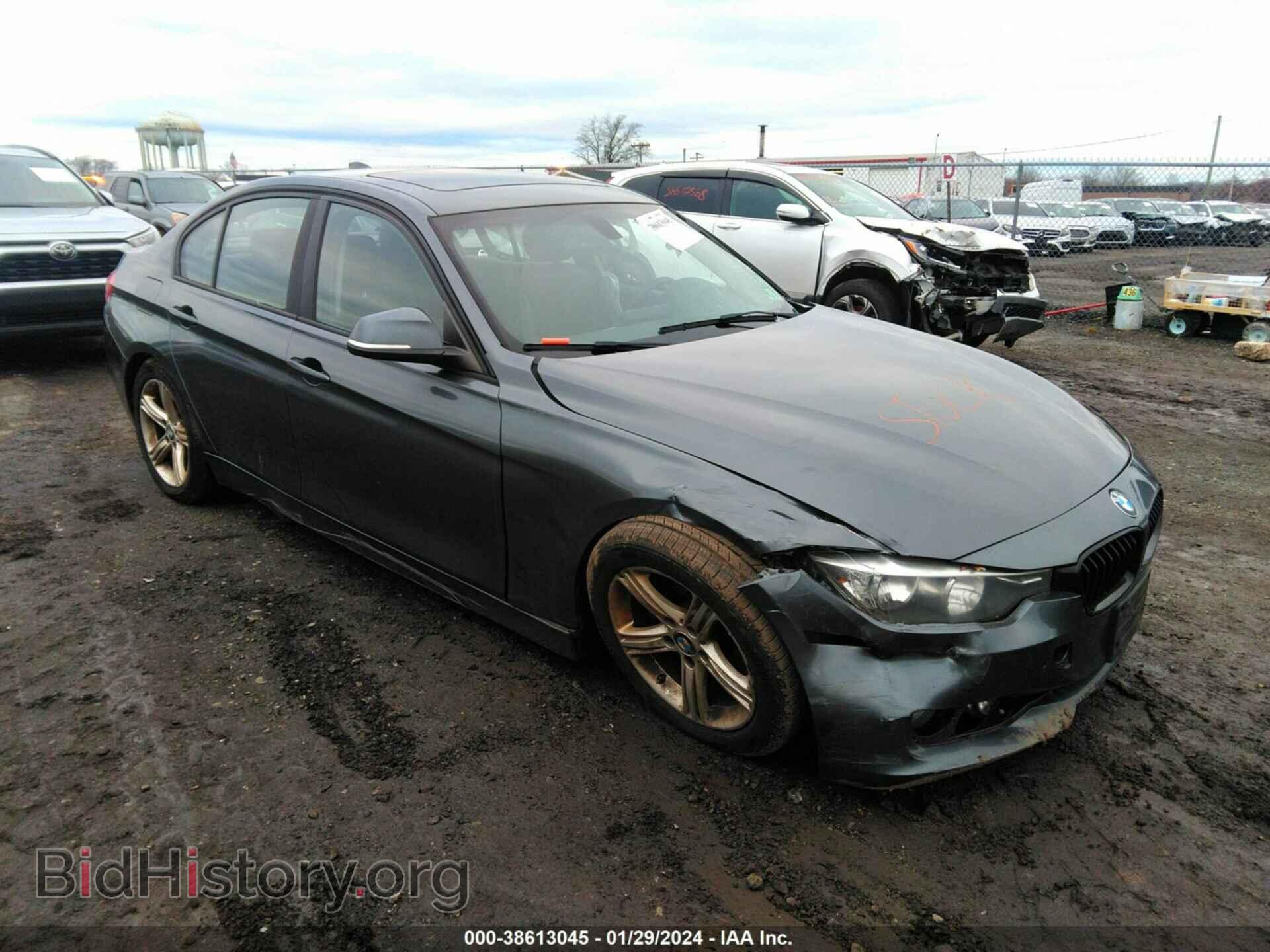 Photo WBA3C3C55FK201089 - BMW 320I 2015