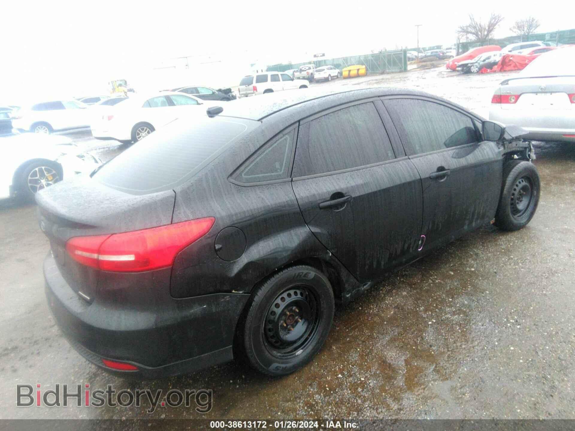2015 FORD FOCUS - VIN: 1FADP3E2XFL351827 - Фото 4
