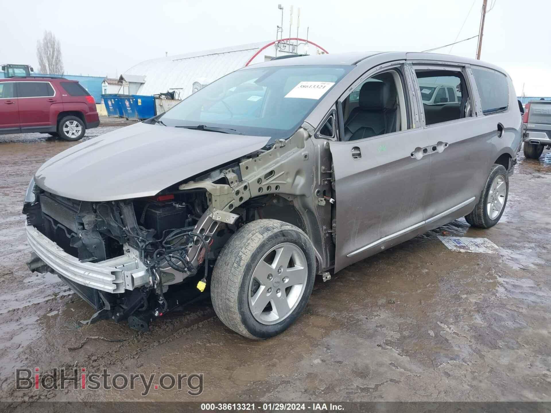 2017 CHRYSLER PACIFICA - VIN: 2C4RC1BG6HR535513 - Photo 2