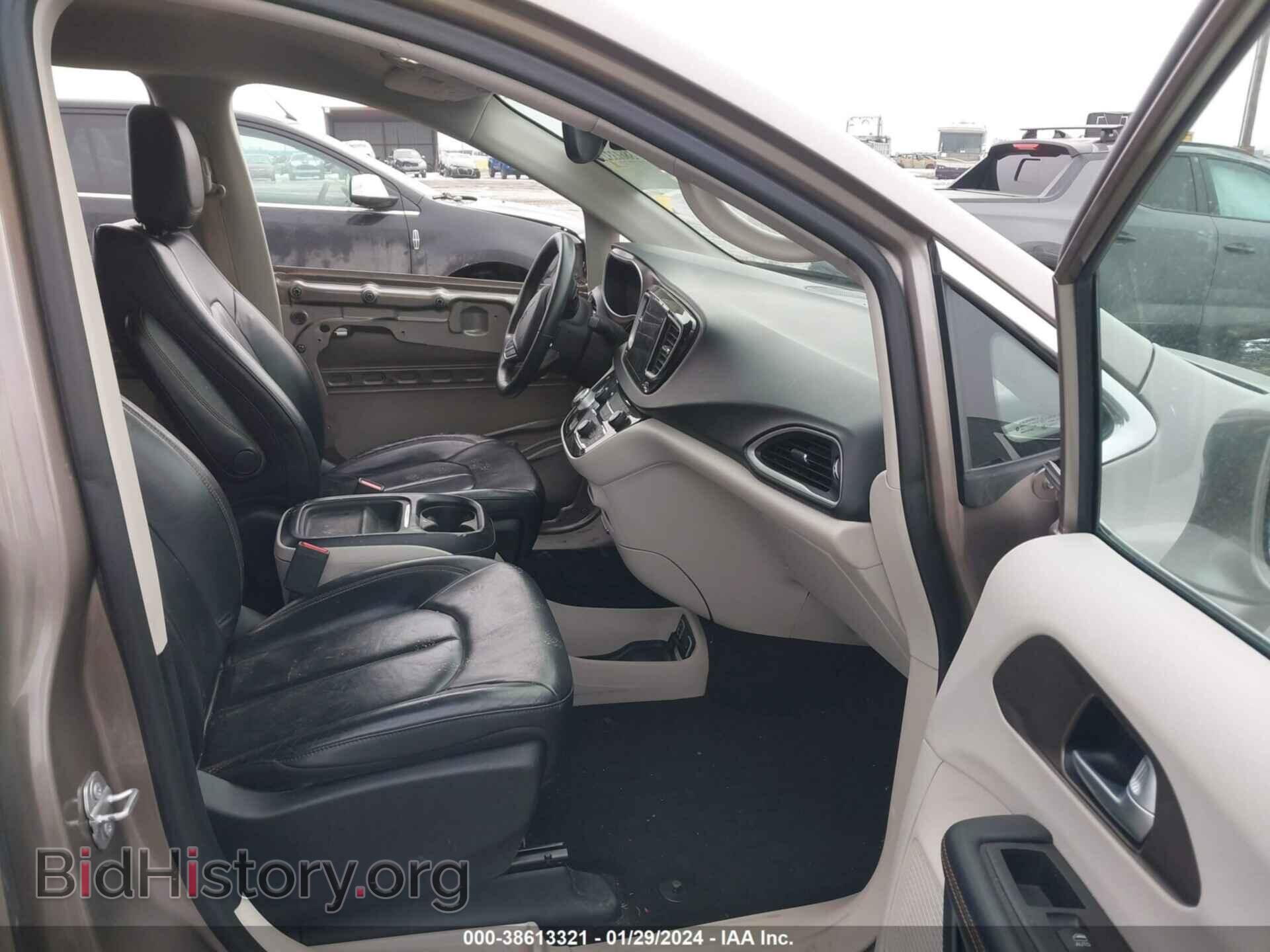 2017 CHRYSLER PACIFICA - VIN: 2C4RC1BG6HR535513 - Photo 5