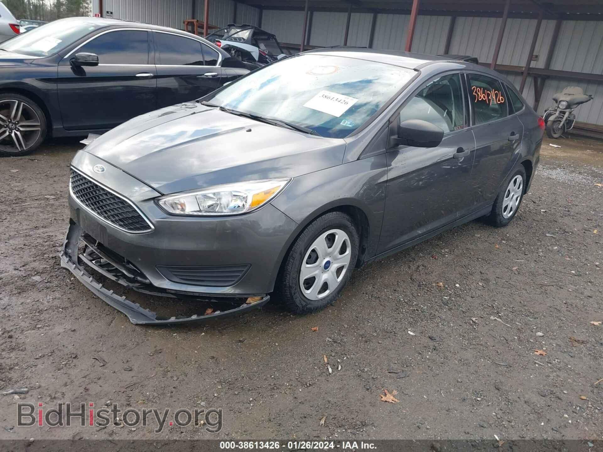 2018 FORD FOCUS - VIN: 1FADP3E25JL202444 - Фото 2