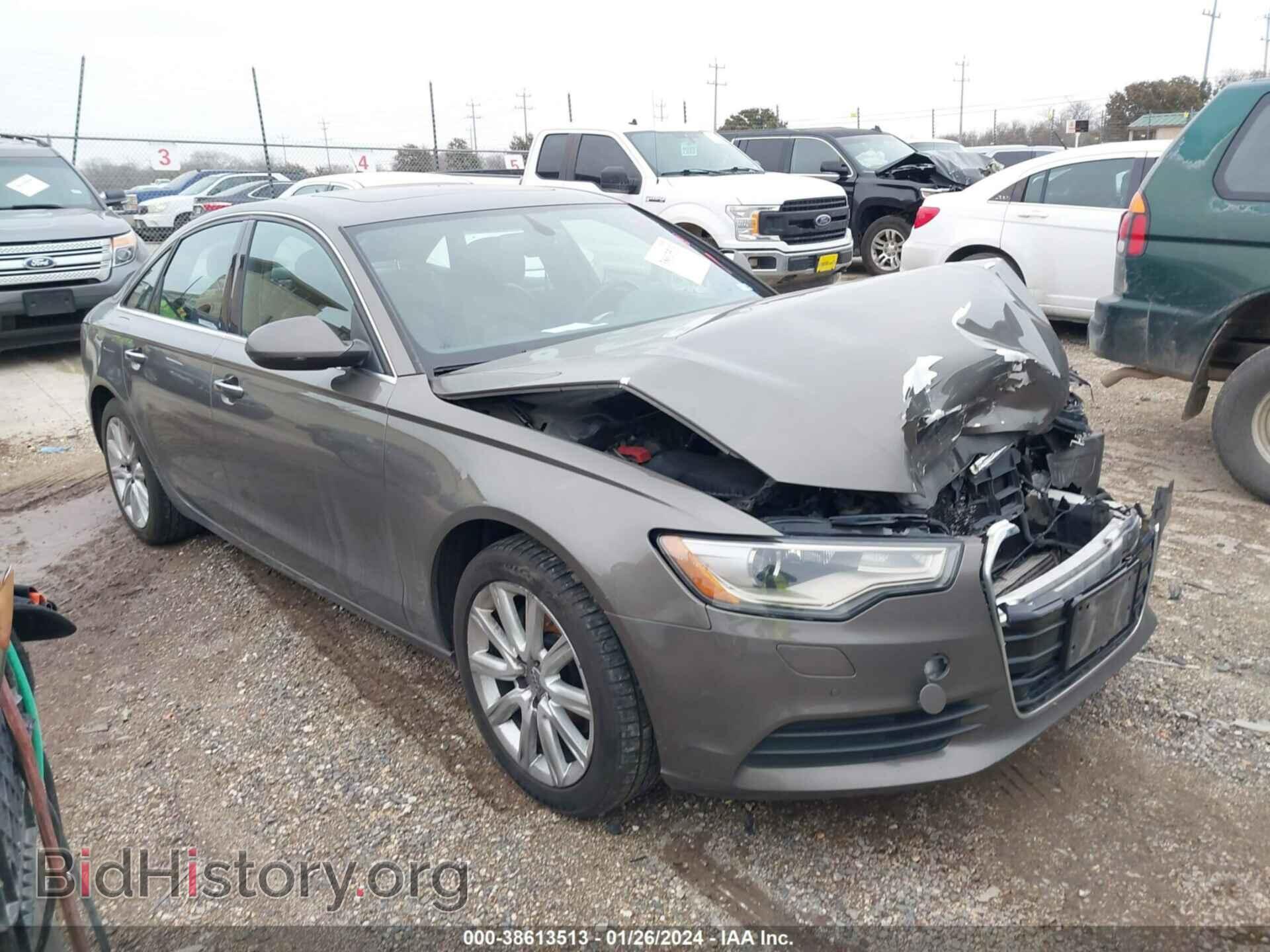 Photo WAUGFAFC6DN090152 - AUDI A6 2013