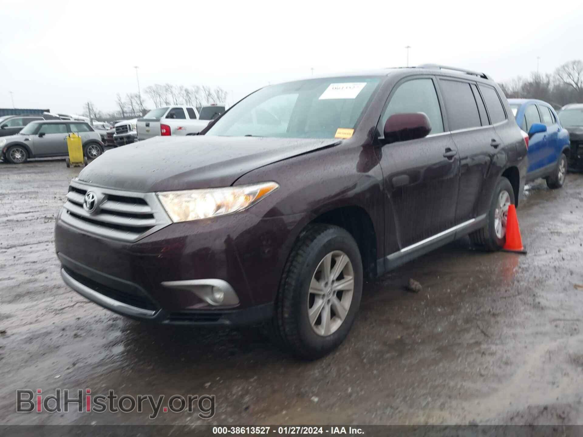 2013 TOYOTA HIGHLANDER - VIN: 5TDBK3EH6DS244502 - Фото 2