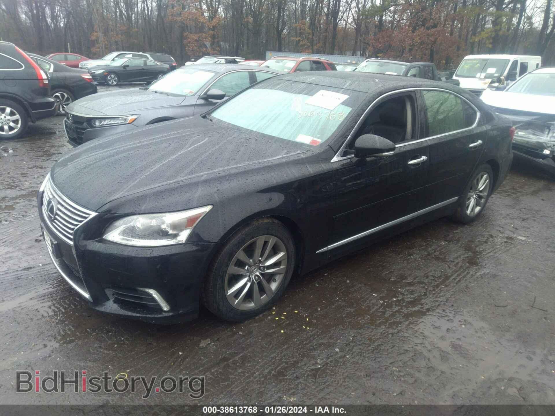 2014 LEXUS LS 460 - VIN: JTHCL5EF4E5021960 - Photo 2