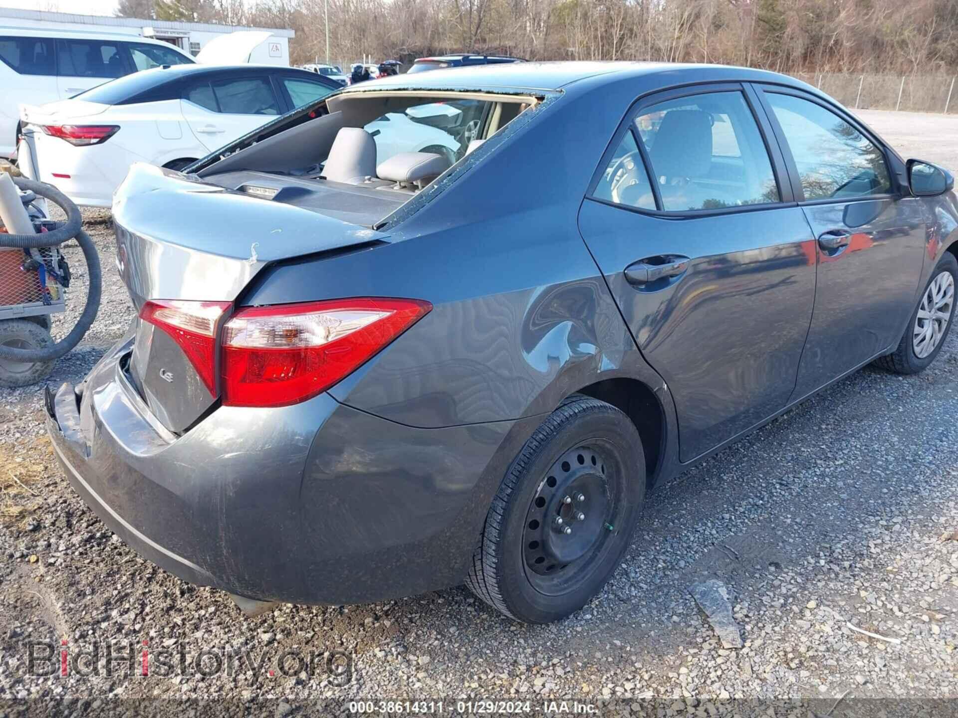 2017 TOYOTA COROLLA - VIN: 2T1BURHE5HC856266 - Фото 4