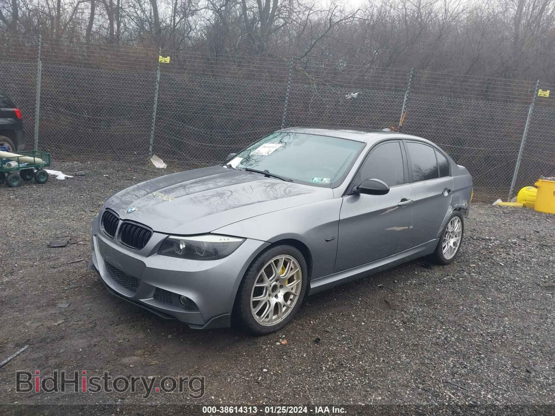 2011 BMW 335I - VIN: WBAPL5C5XBA917645 - Фото 2
