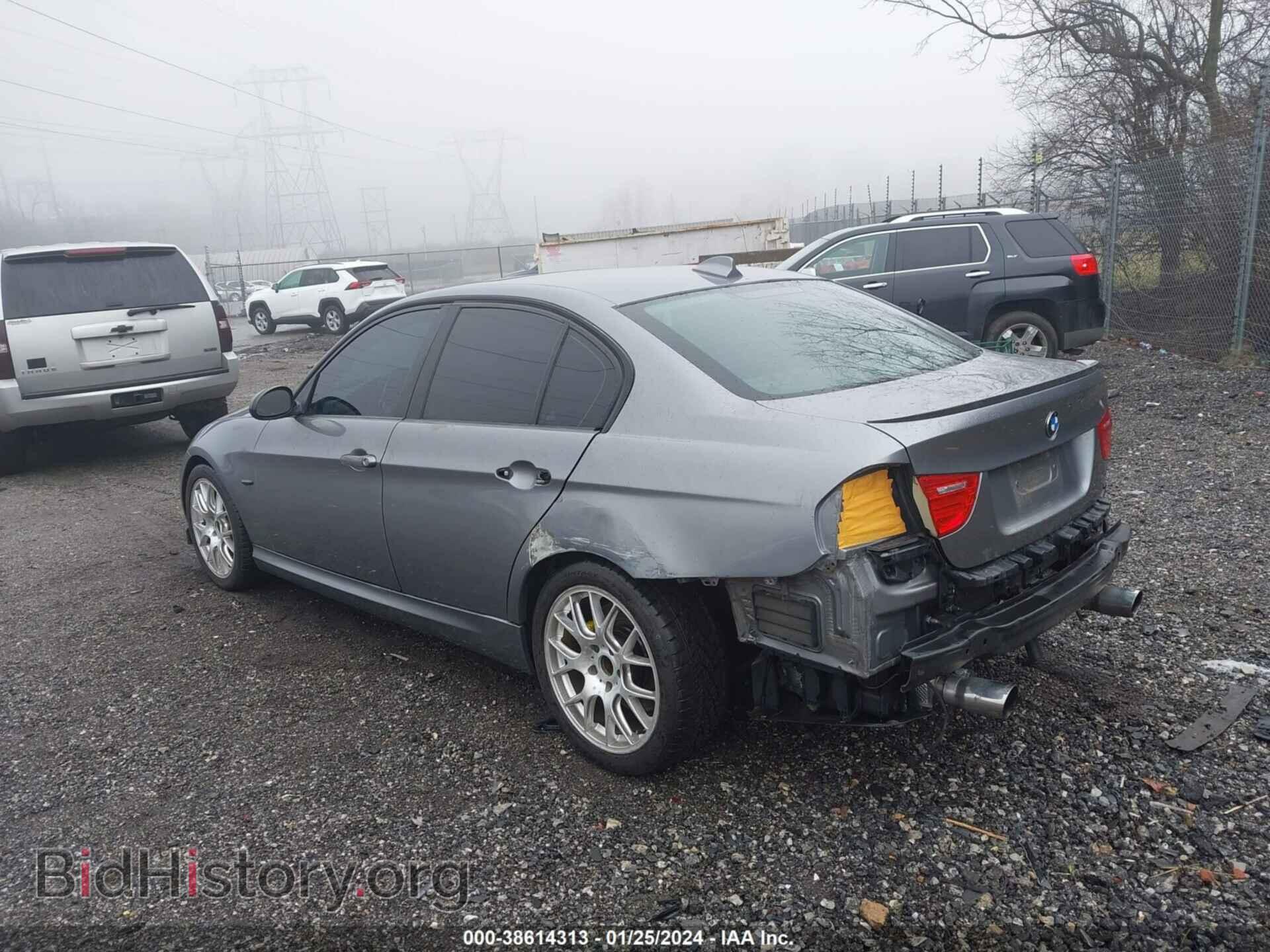 2011 BMW 335I - VIN: WBAPL5C5XBA917645 - Фото 3
