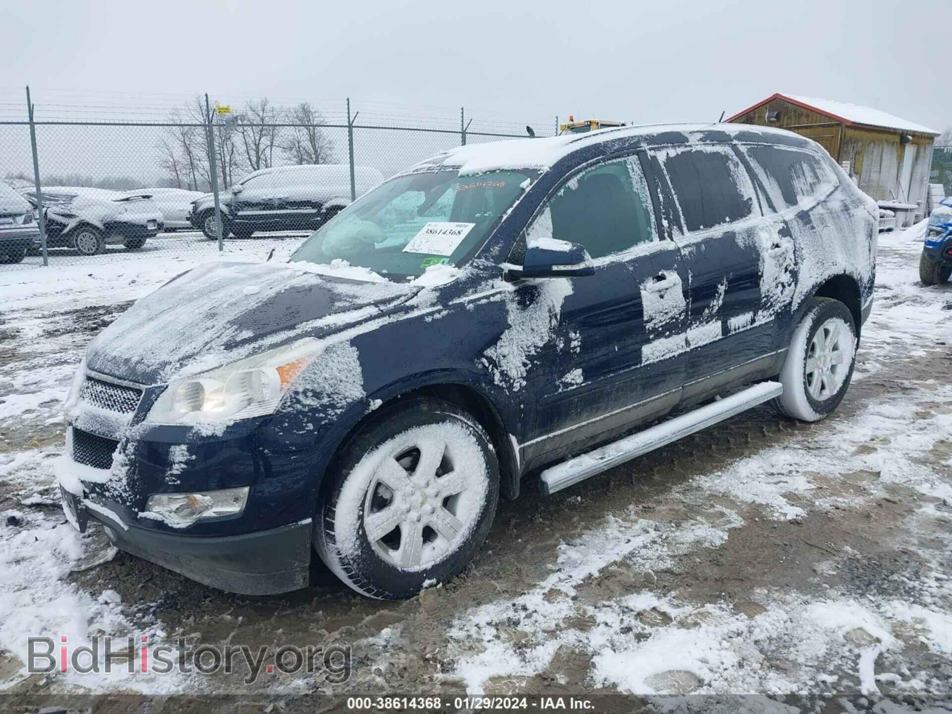 2012 CHEVROLET TRAVERSE - VIN: 1GNKRGED2CJ168036 - Фото 2