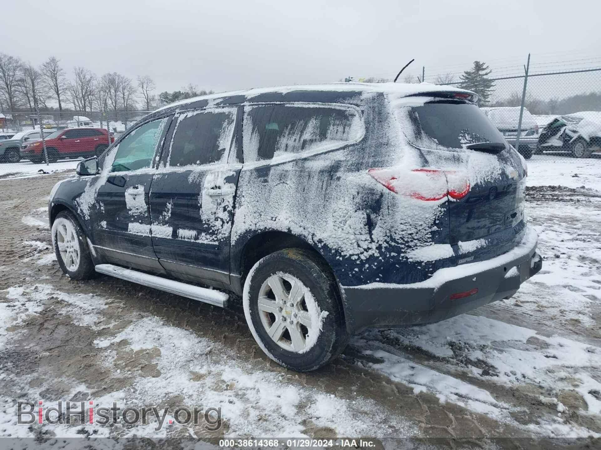 2012 CHEVROLET TRAVERSE - VIN: 1GNKRGED2CJ168036 - Фото 3