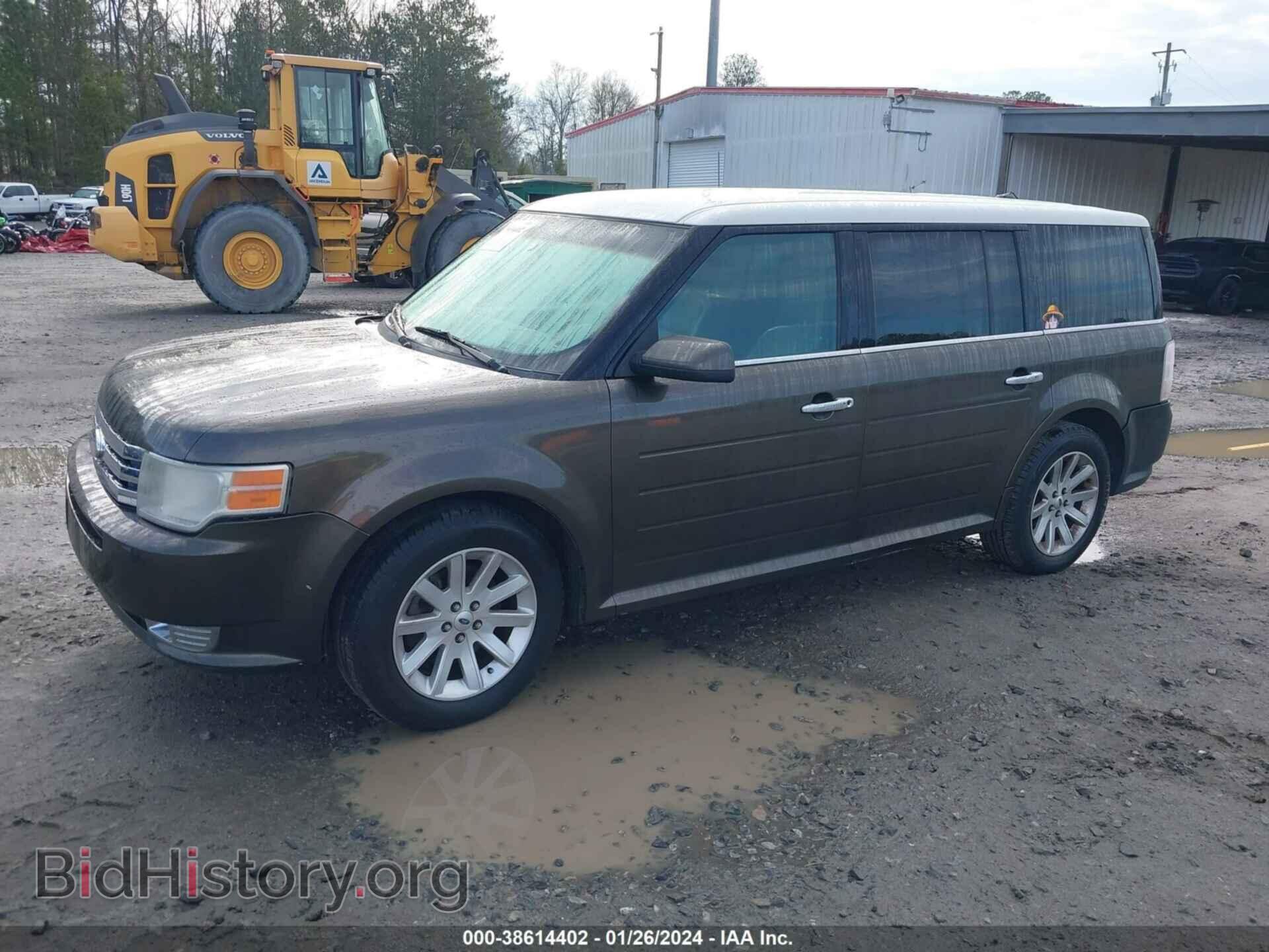 2011 FORD FLEX - VIN: 2FMGK5CC8BBD34611 - Photo 2