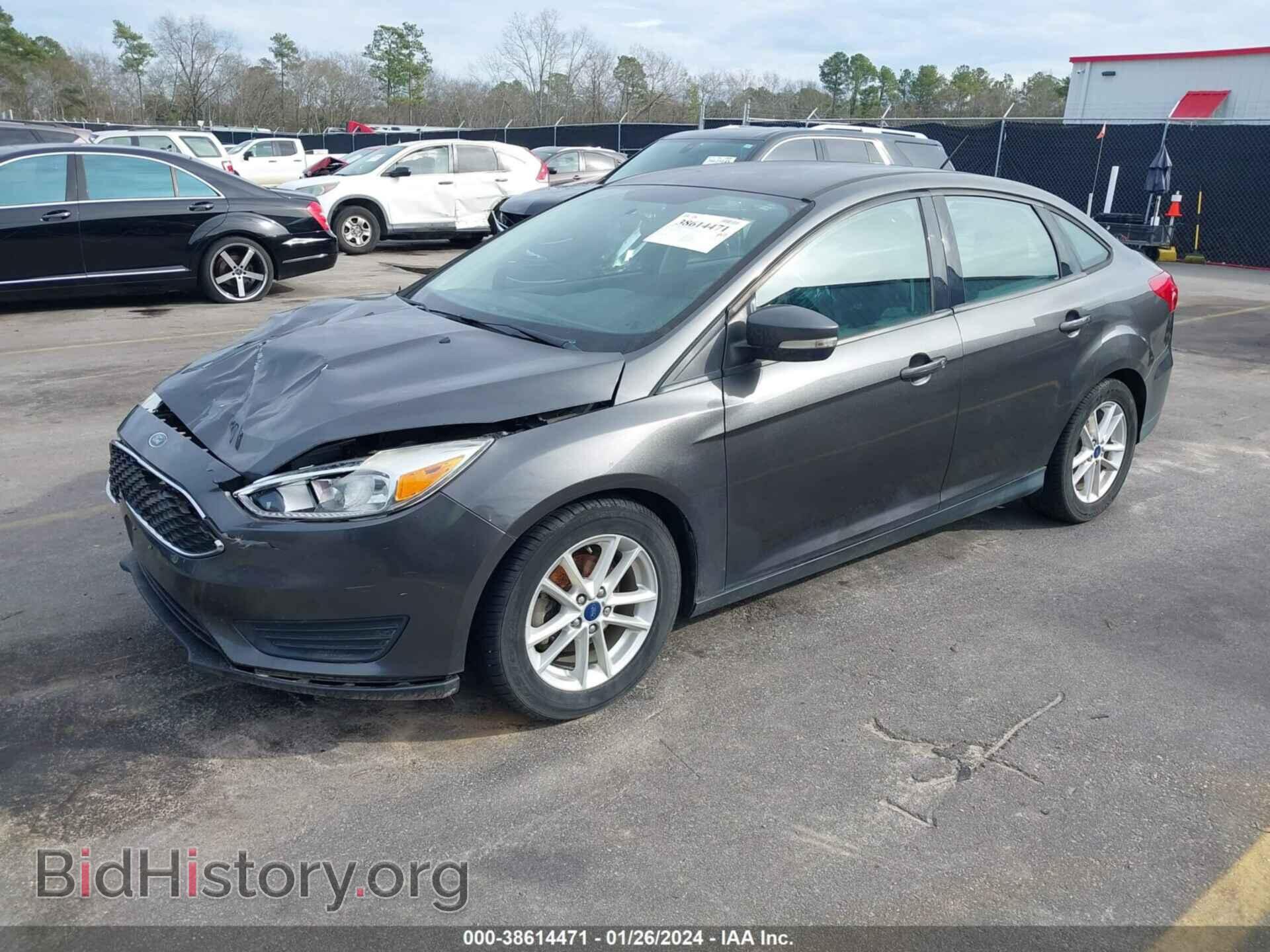 2016 FORD FOCUS - VIN: 1FADP3F26GL319909 - Фото 2