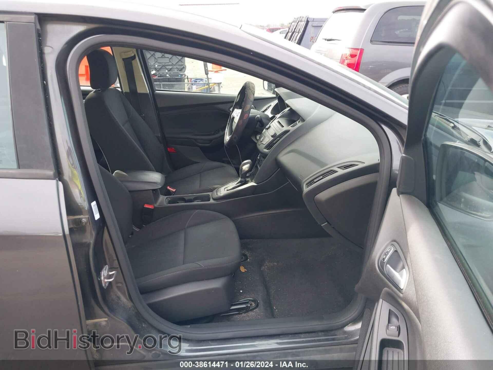 2016 FORD FOCUS - VIN: 1FADP3F26GL319909 - Фото 5