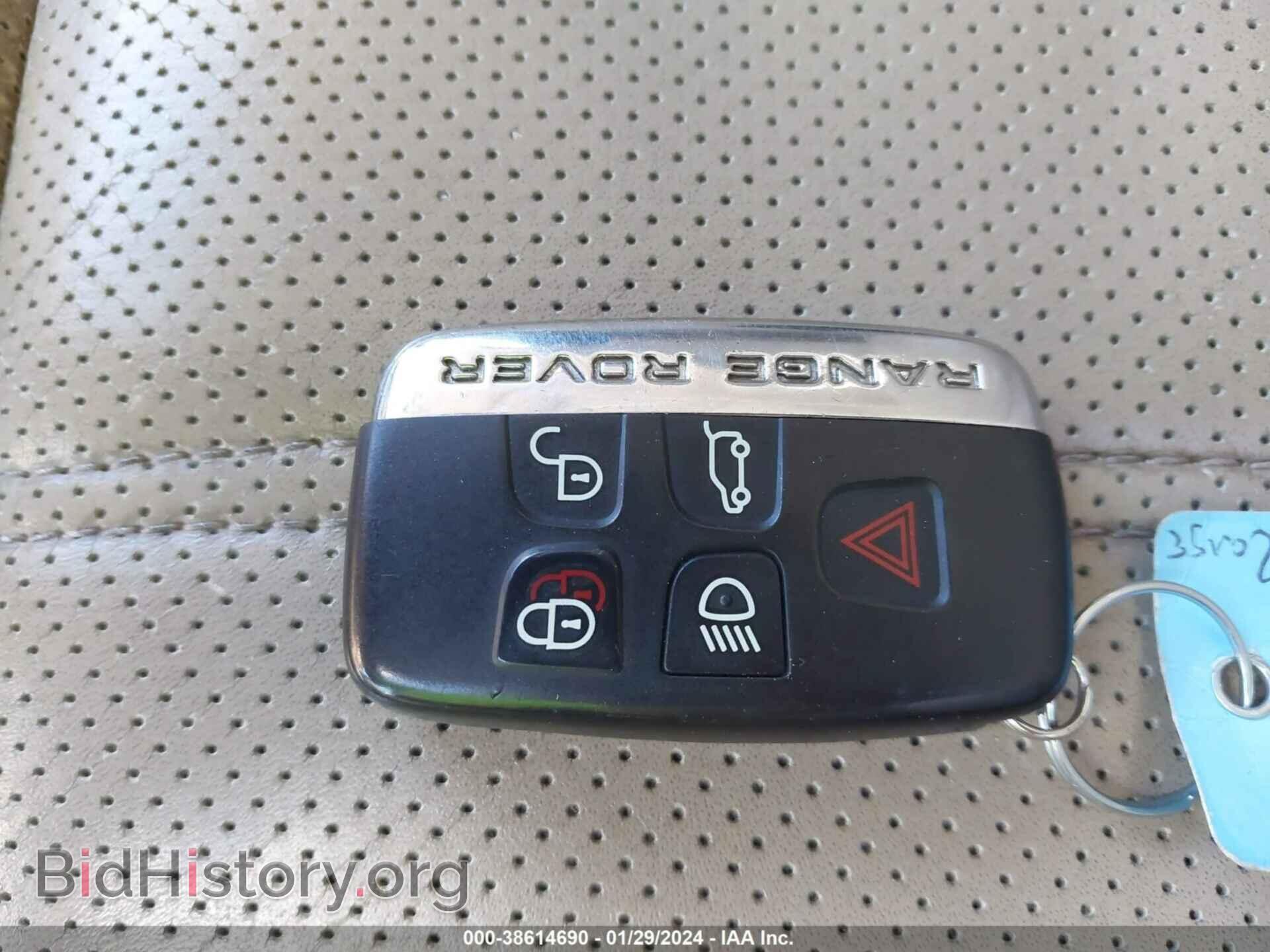 2016 LAND ROVER RANGE ROVER - VIN: SALGS2EF7GA274231 - Фото 11