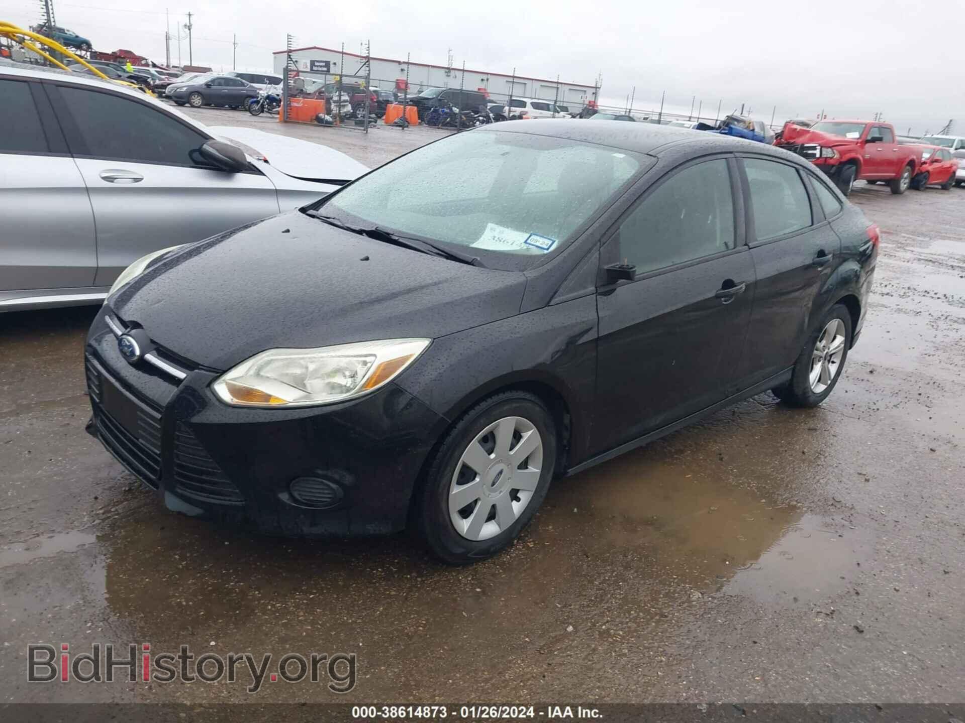 2013 FORD FOCUS - VIN: 1FADP3F2XDL333579 - Фото 2