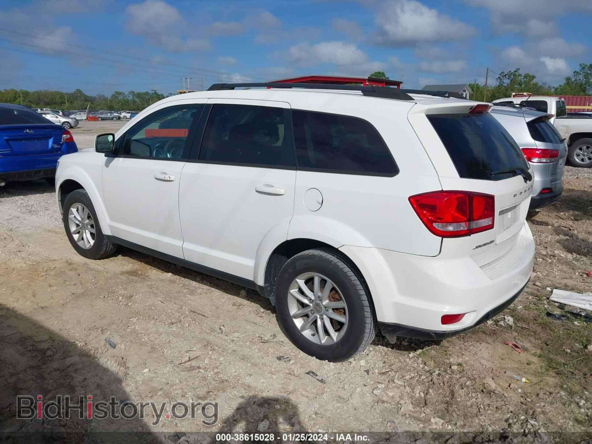 2017 DODGE JOURNEY - VIN: 3C4PDCBG2HT533352 - Фото 3