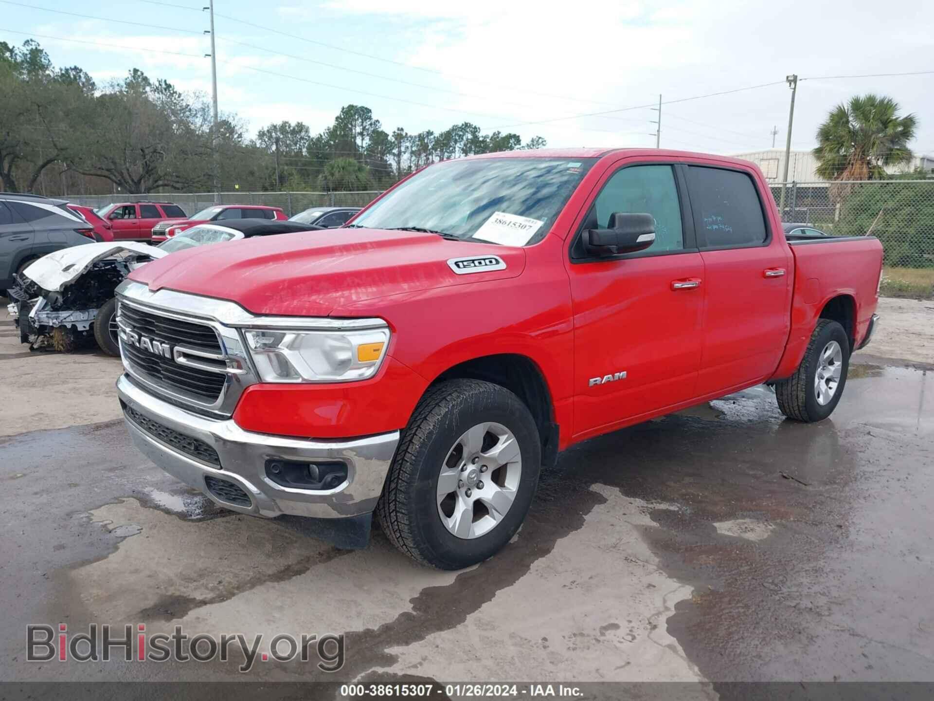 2019 RAM 1500 - VIN: 1C6RRFFG4KN739440 - Фото 2
