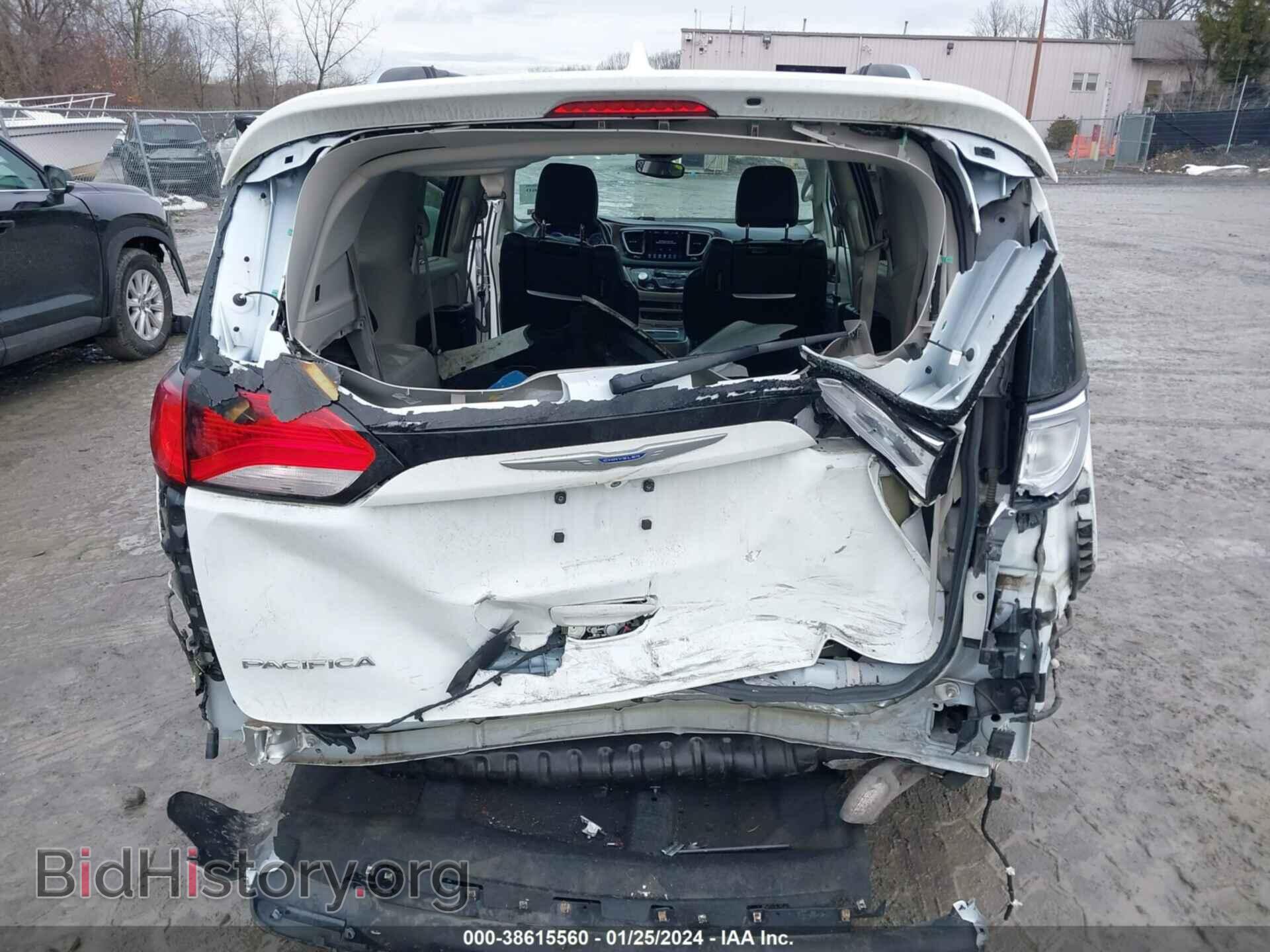 2018 CHRYSLER PACIFICA - VIN: 2C4RC1EG4JR260726 - Фото 6