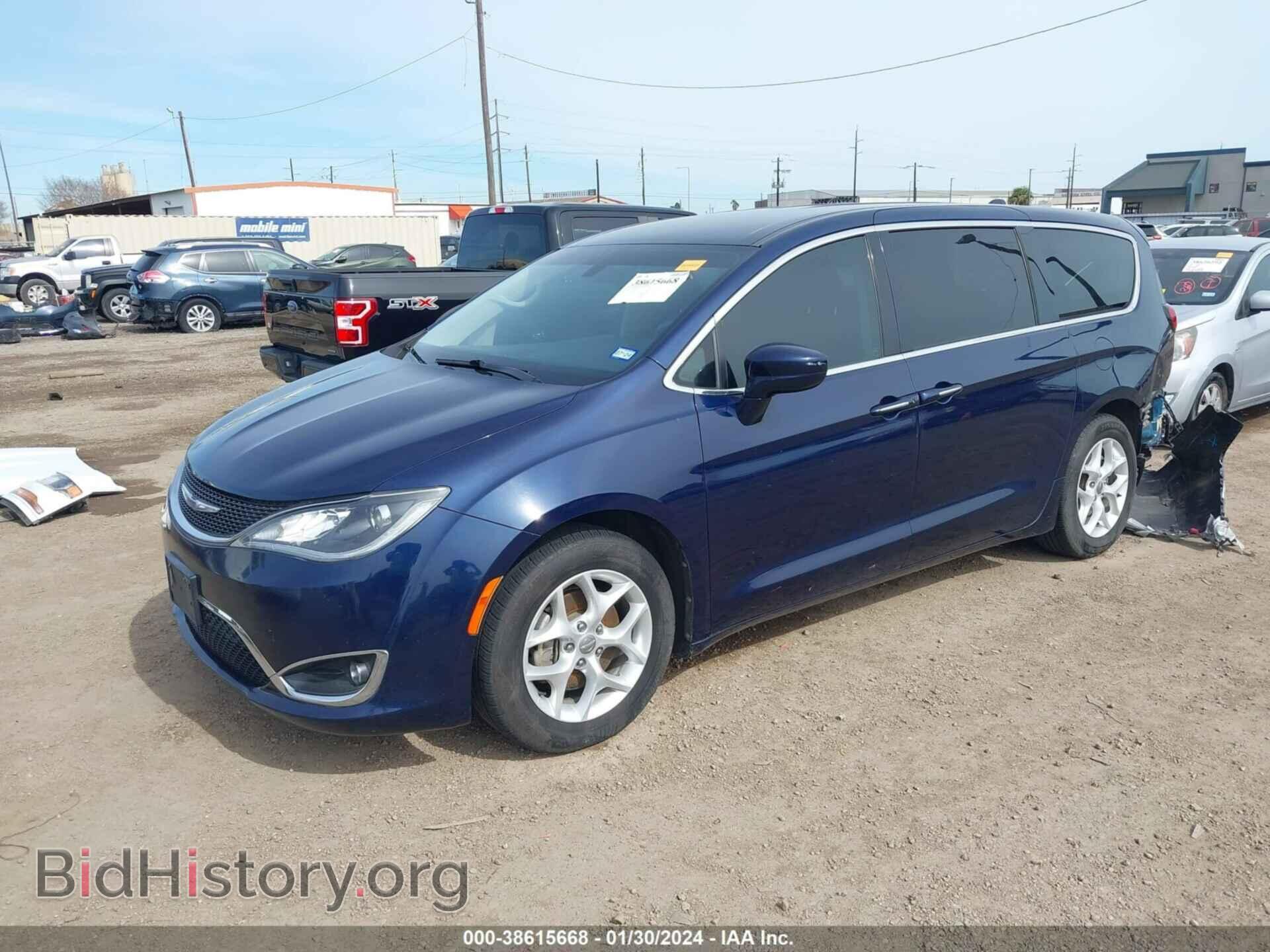 2018 CHRYSLER PACIFICA - VIN: 2C4RC1FG2JR188827 - Photo 2