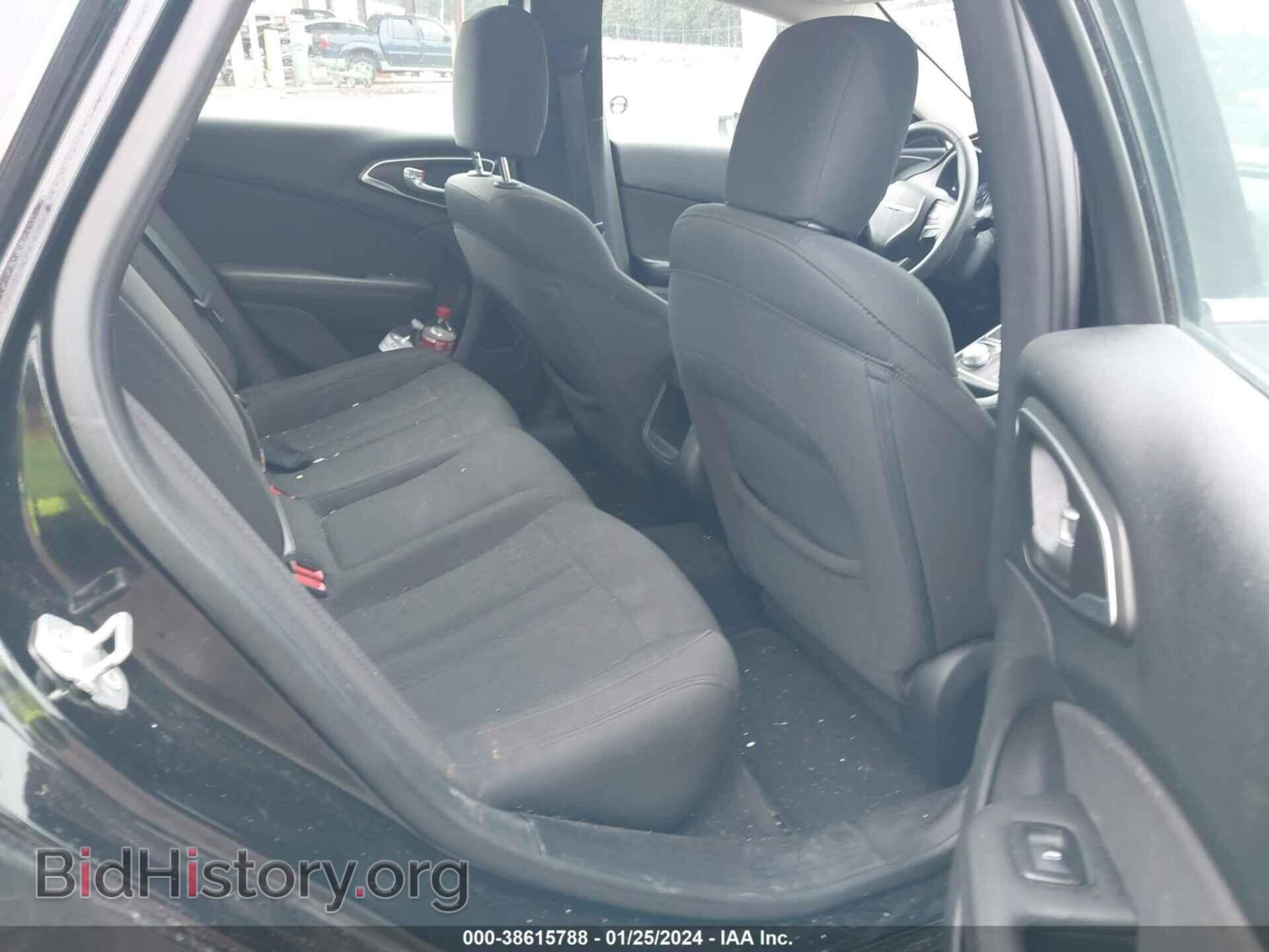 2016 CHRYSLER 200 - VIN: 1C3CCCFB8GN130866 - Фото 8