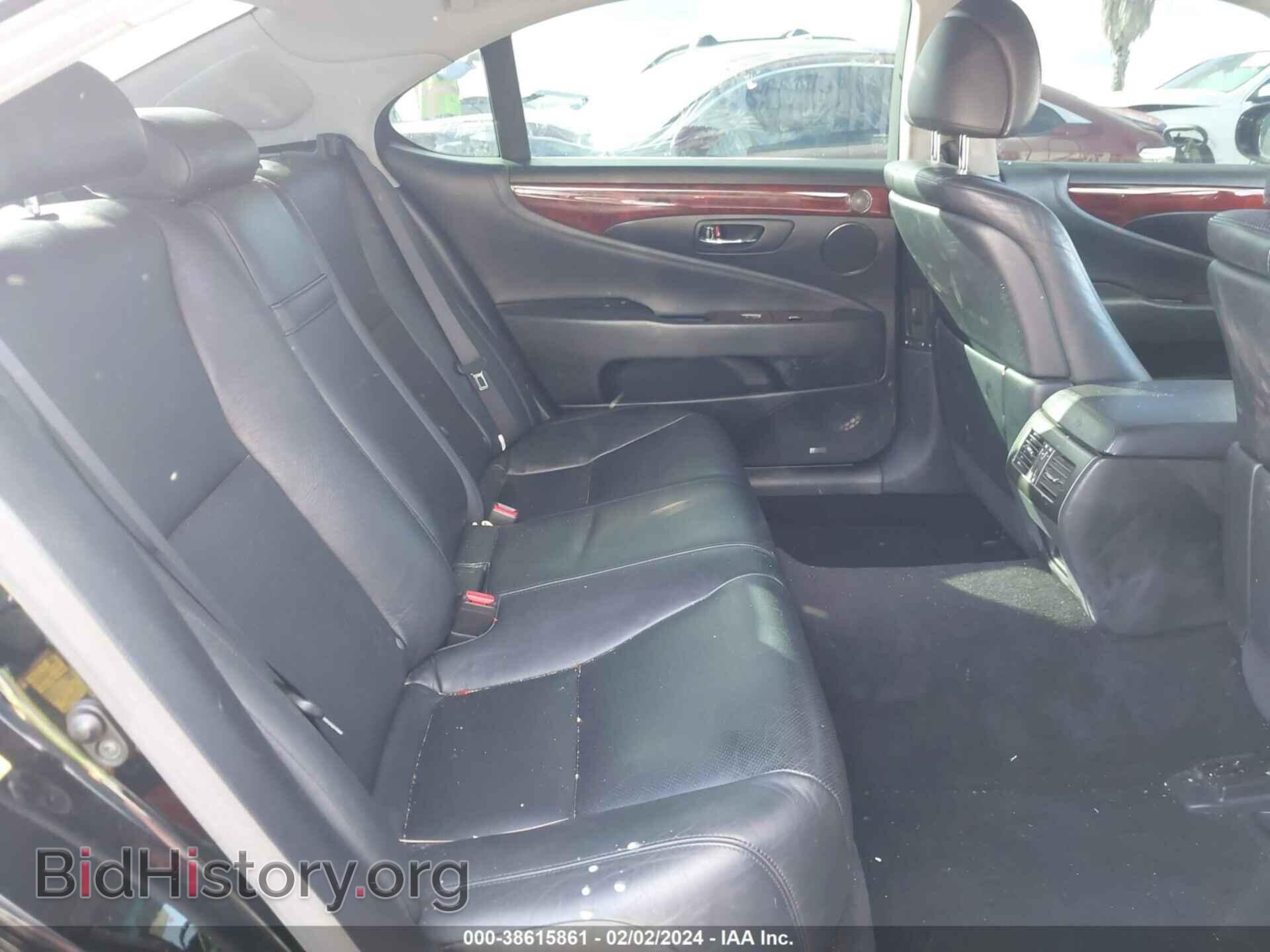 2011 LEXUS LS 460 - VIN: JTHGL5EF2B5043016 - Photo 8