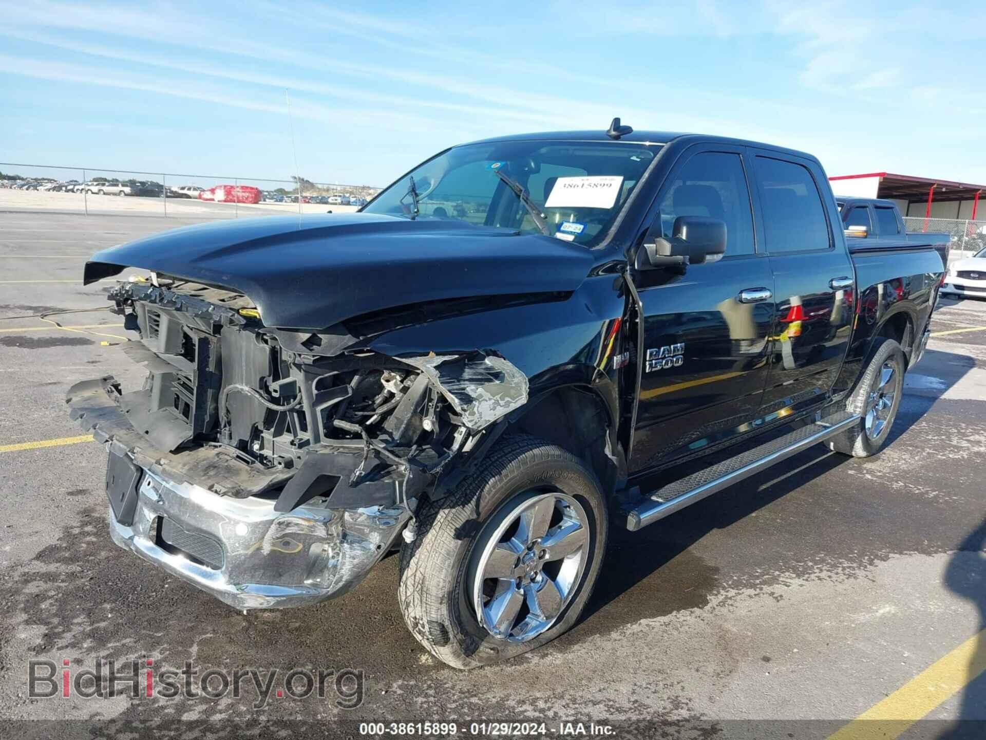 2017 RAM 1500 - VIN: 3C6RR7LT8HG593861 - Фото 2