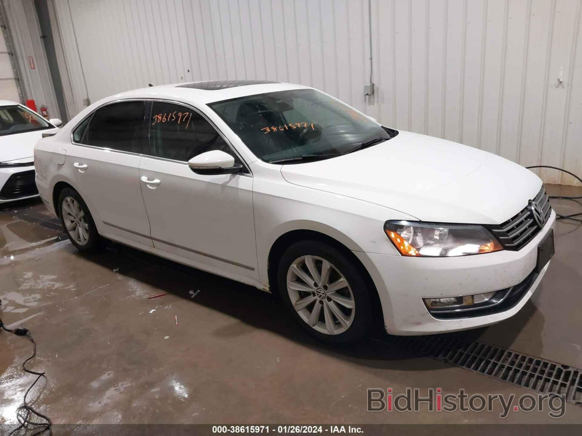 Photo 1VWCH7A36CC109618 - VOLKSWAGEN PASSAT 2012