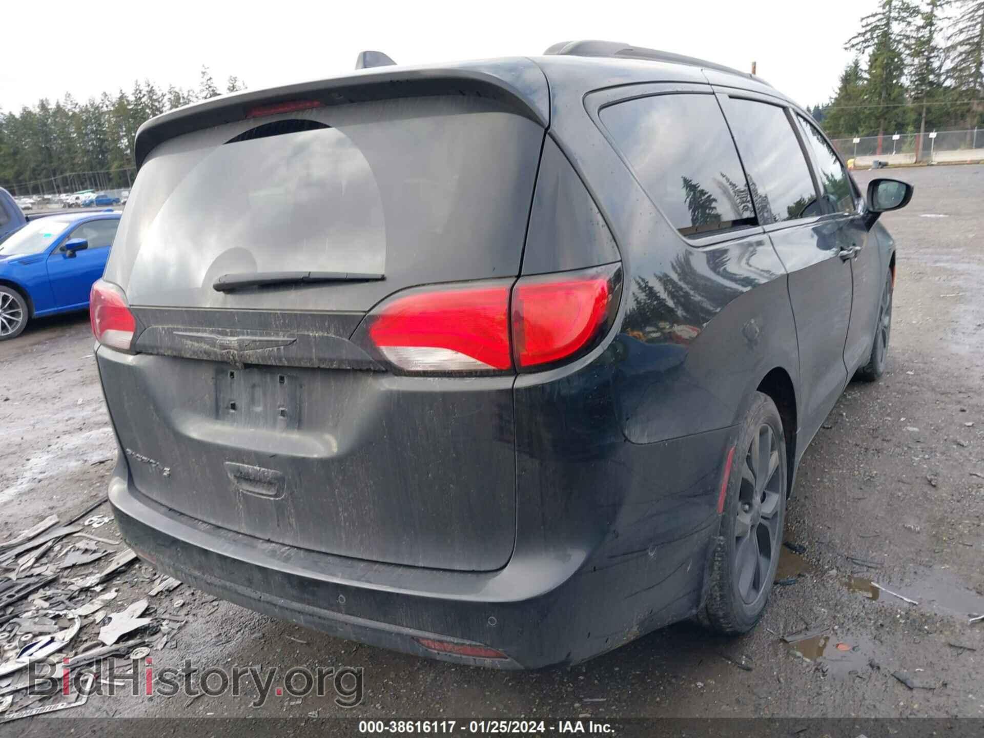 2018 CHRYSLER PACIFICA - VIN: 2C4RC1BG8JR182682 - Фото 4