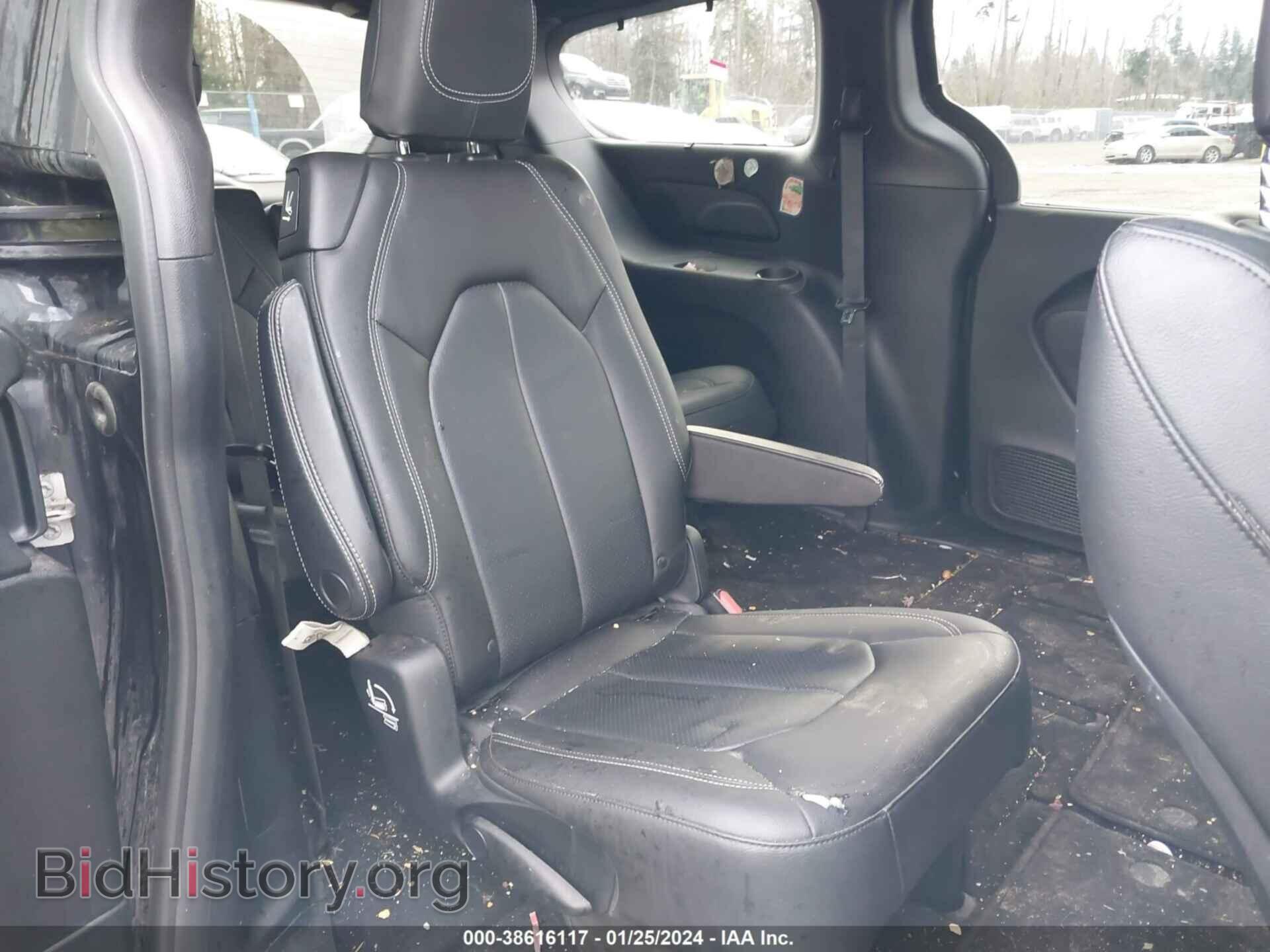 2018 CHRYSLER PACIFICA - VIN: 2C4RC1BG8JR182682 - Фото 8