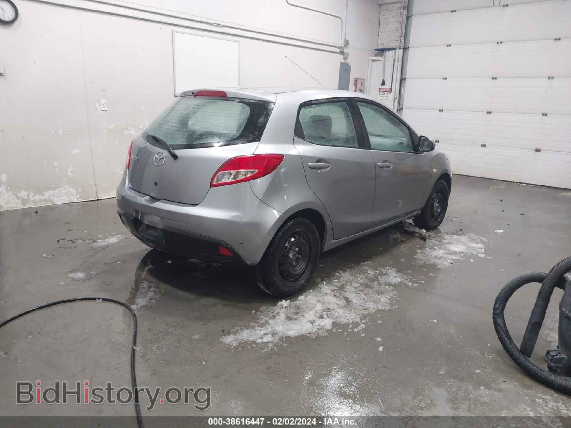 2013 MAZDA MAZDA2 - VIN: JM1DE1KY2D0166473 - Фото 4