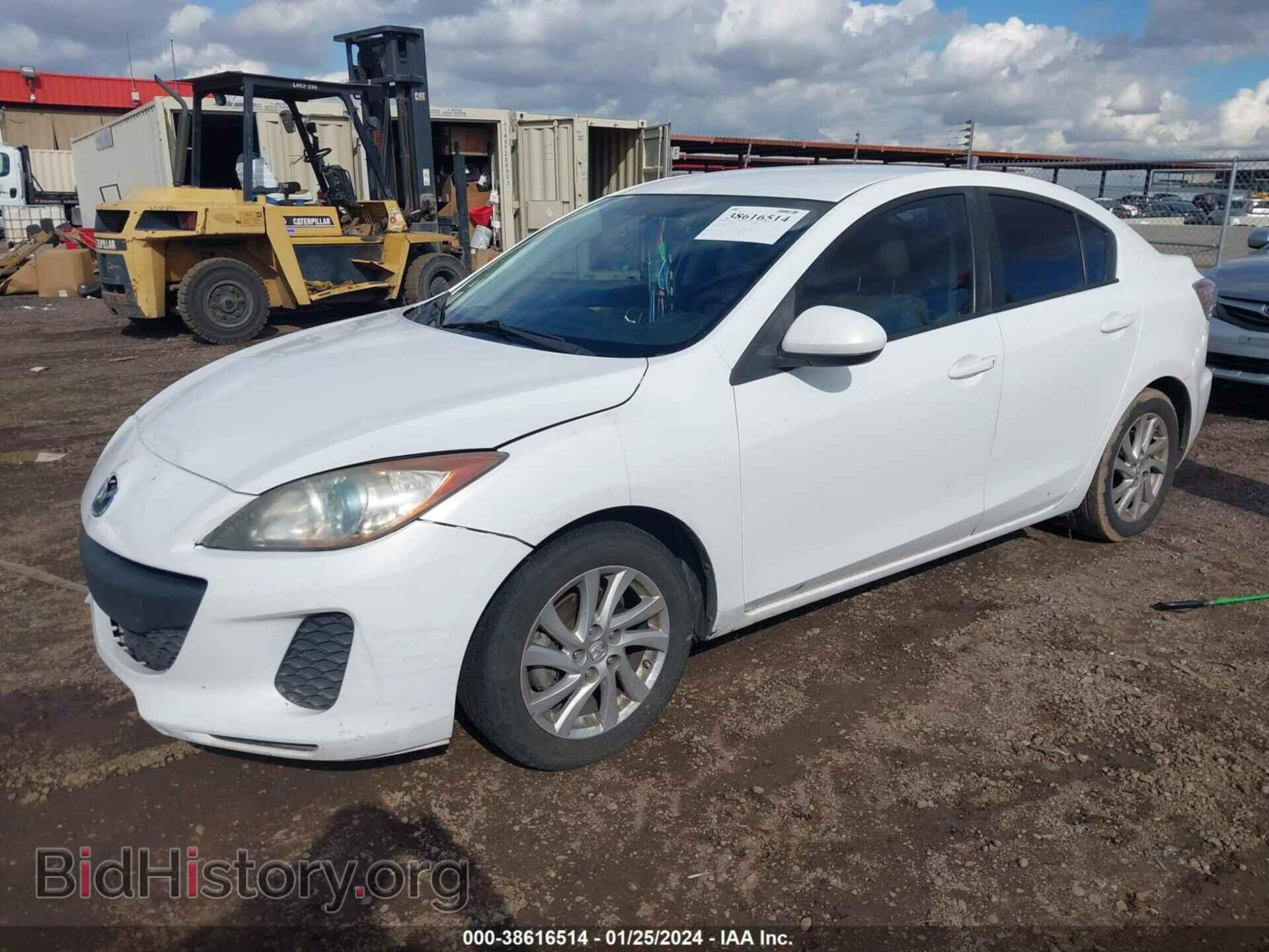 2012 MAZDA MAZDA3 - VIN: JM1BL1V76C1663647 - Photo 2