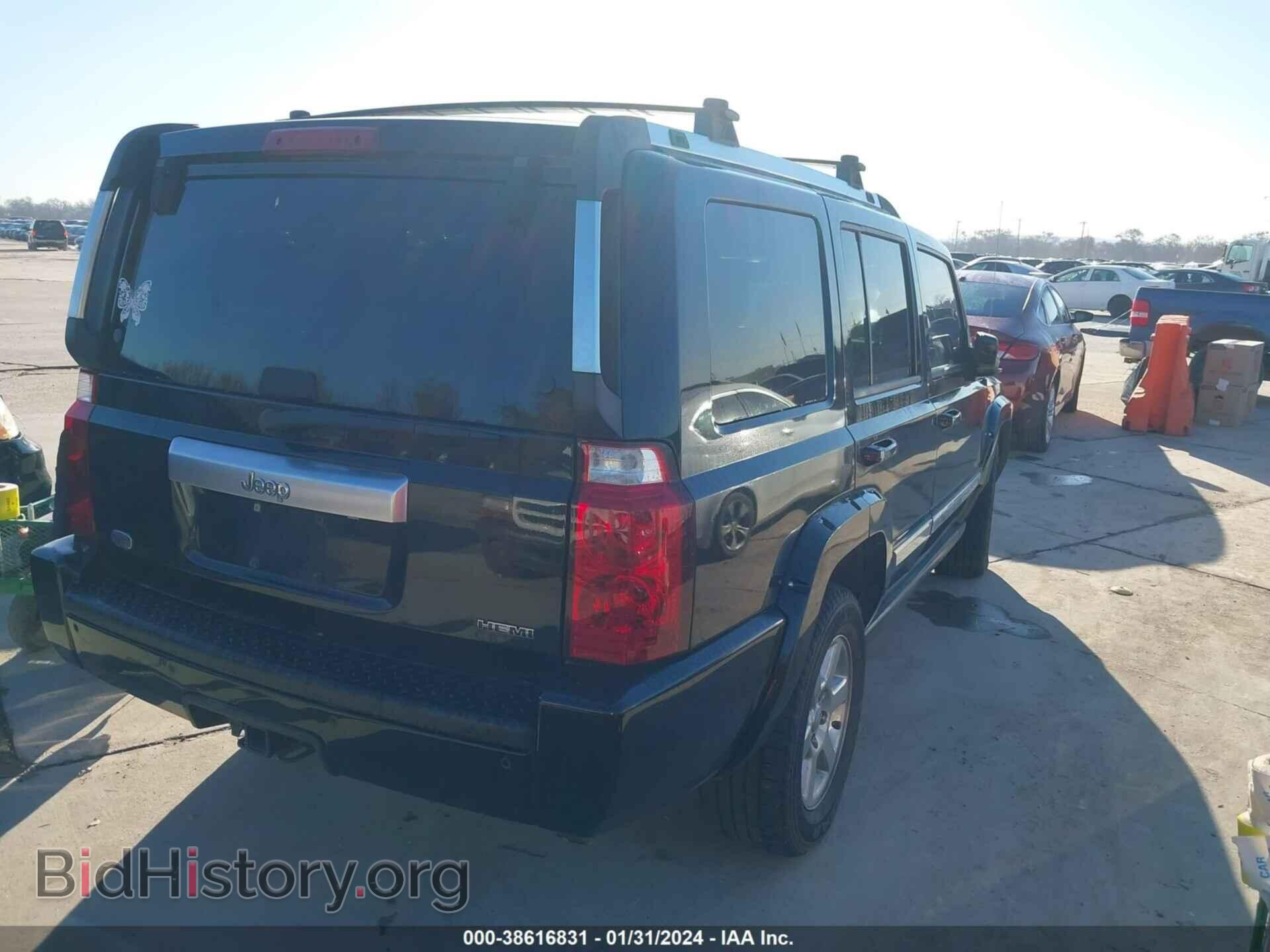 2007 JEEP COMMANDER - VIN: 1J8HH68247C673685 - Фото 4