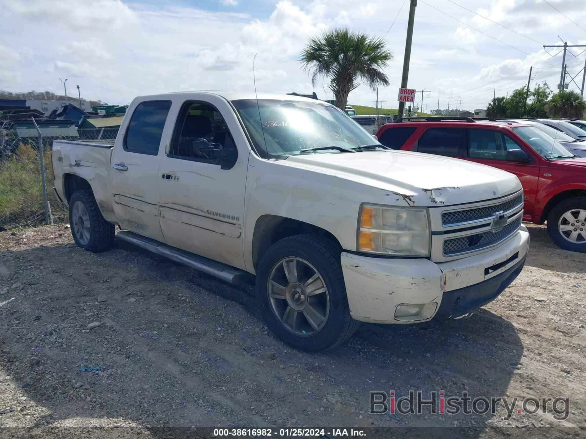 Photo 3GCPKTE70DG369748 - CHEVROLET SILVERADO 1500 2013