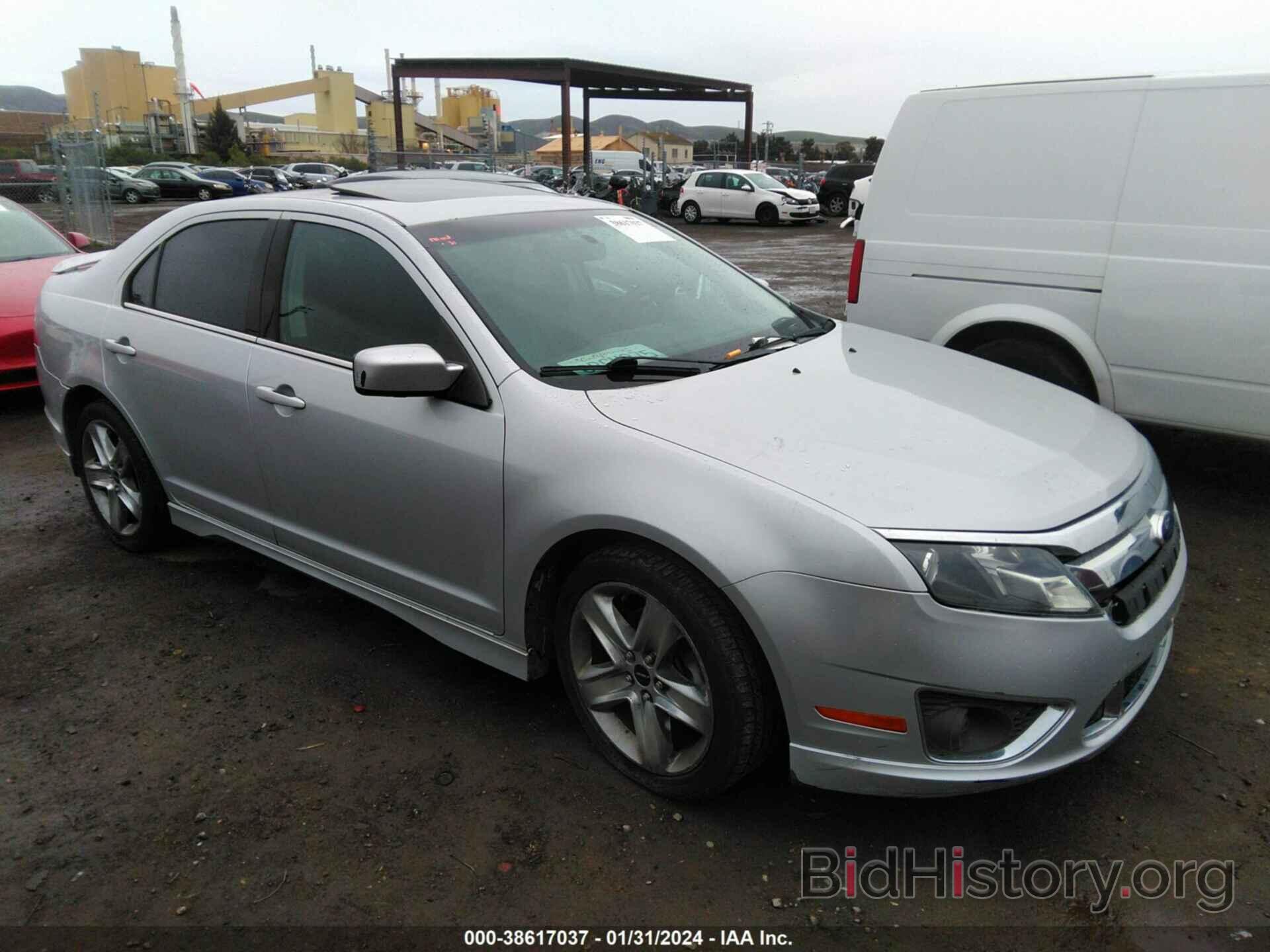 Photo 3FAHP0KC4AR316871 - FORD FUSION 2010