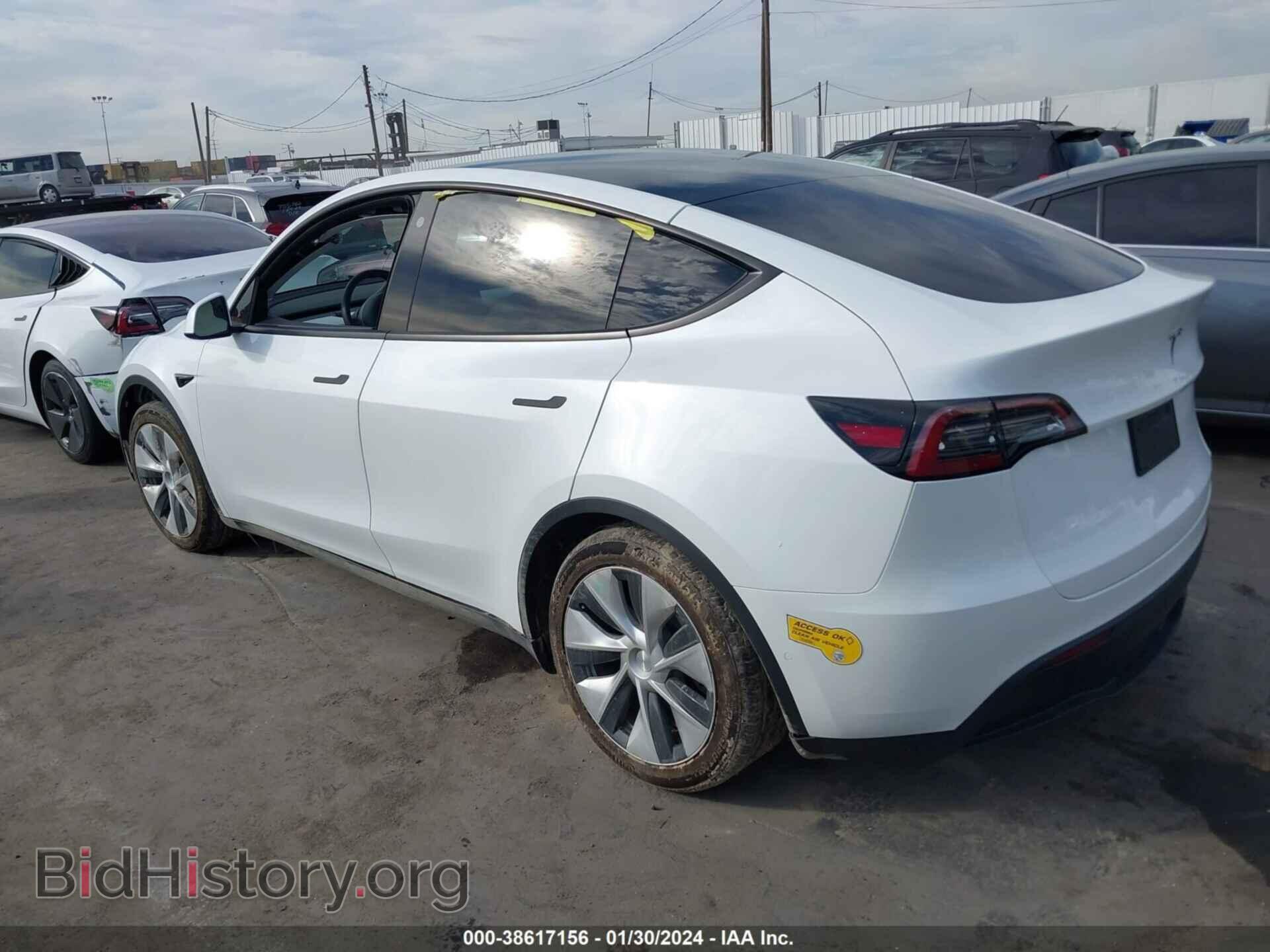 2021 TESLA MODEL Y - VIN: 5YJYGDED0MF163000 - Фото 3