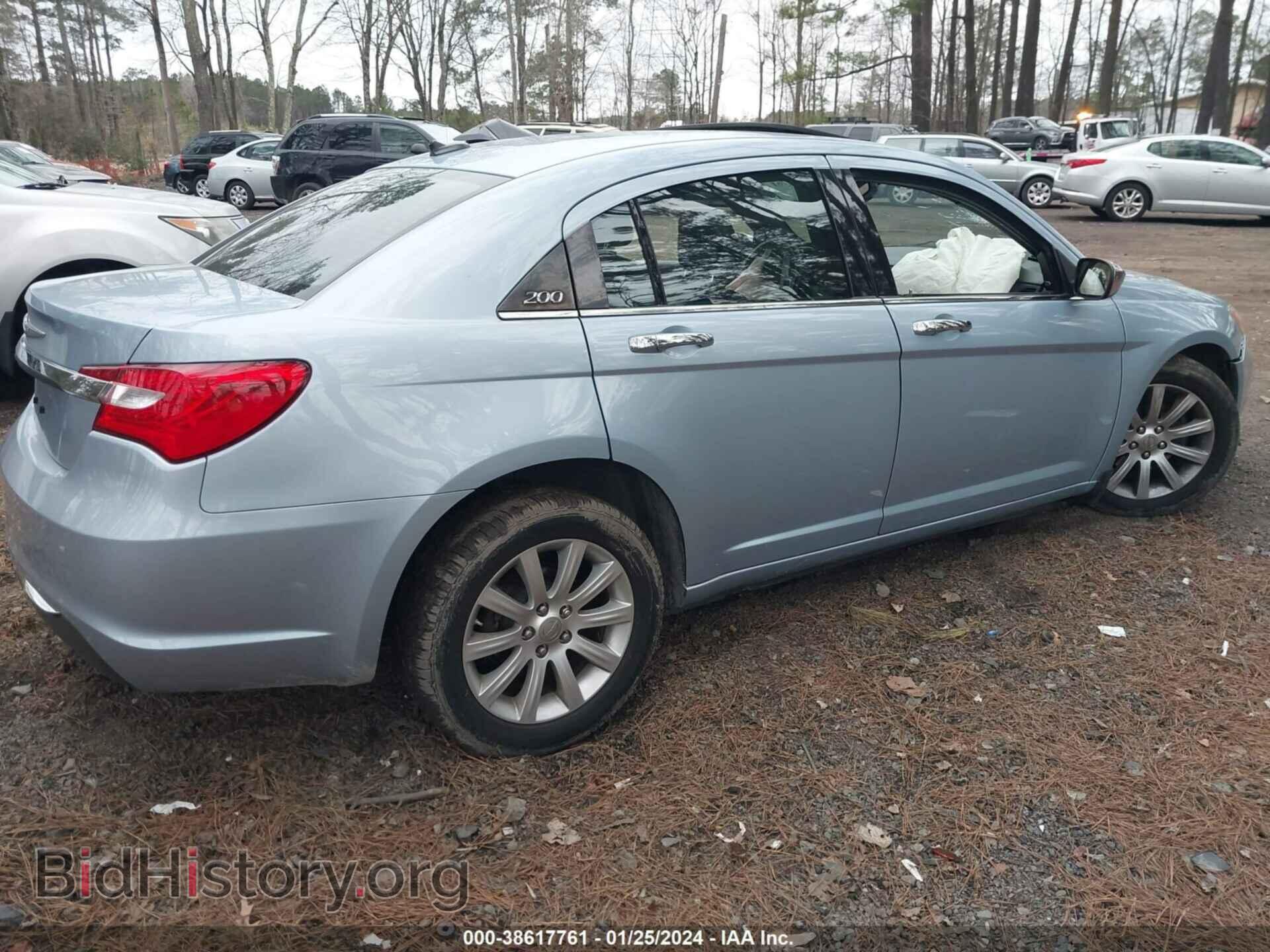 2013 CHRYSLER 200 - VIN: 1C3CCBCG5DN745557 - Фото 4