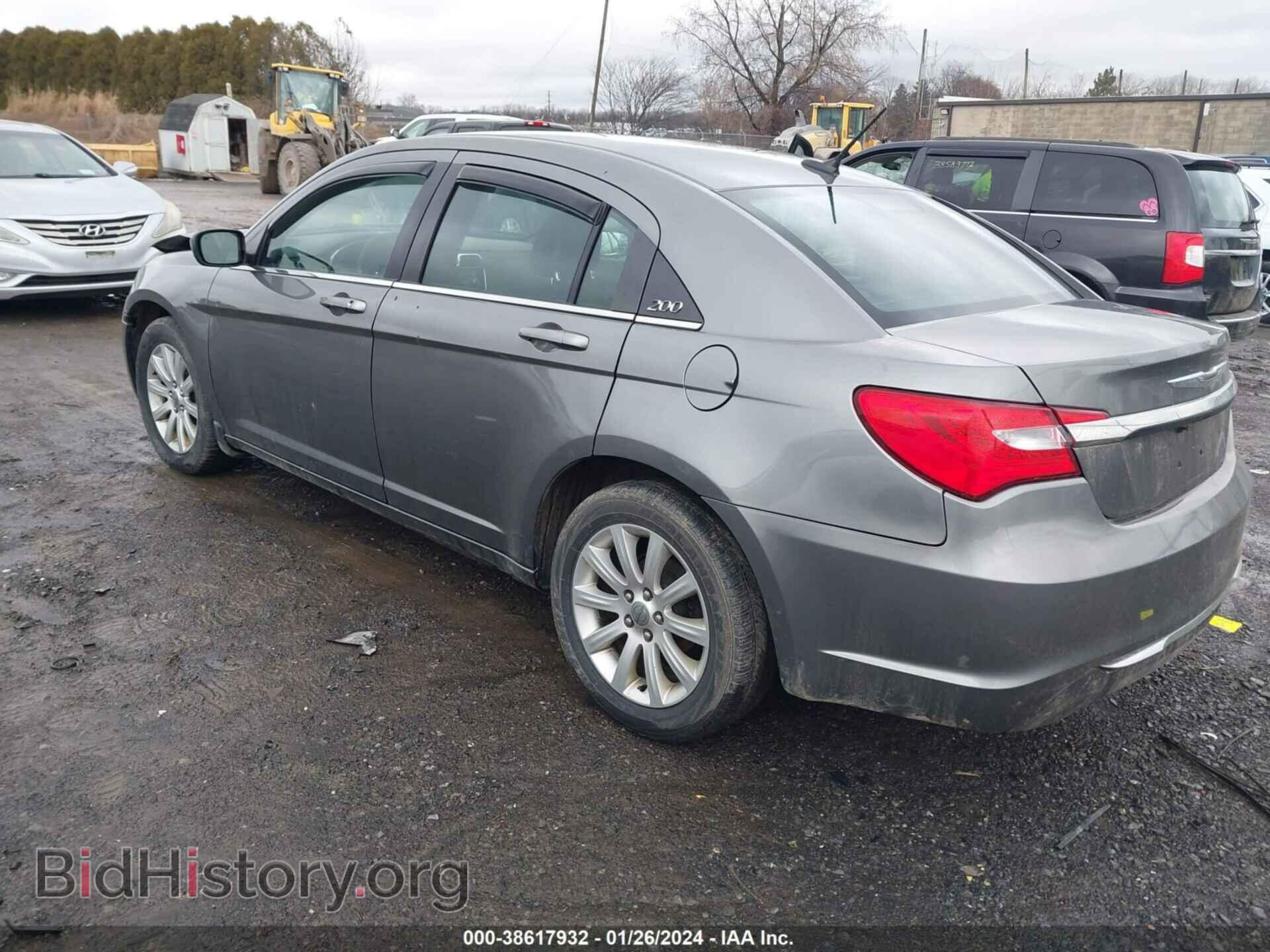 2013 CHRYSLER 200 - VIN: 1C3CCBBB7DN579628 - Фото 3