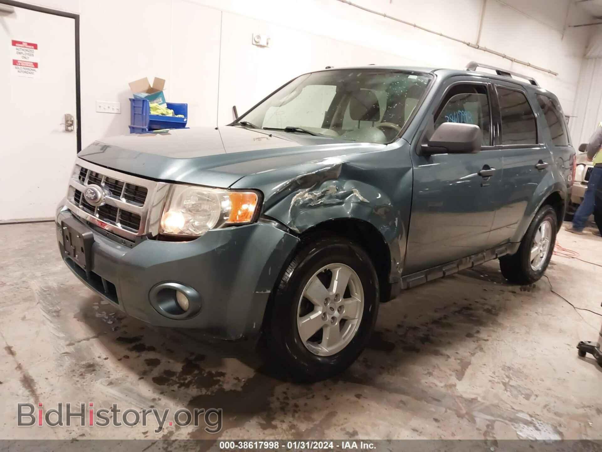 2010 FORD ESCAPE - VIN: 1FMCU9DG2AKA79184 - Фото 2