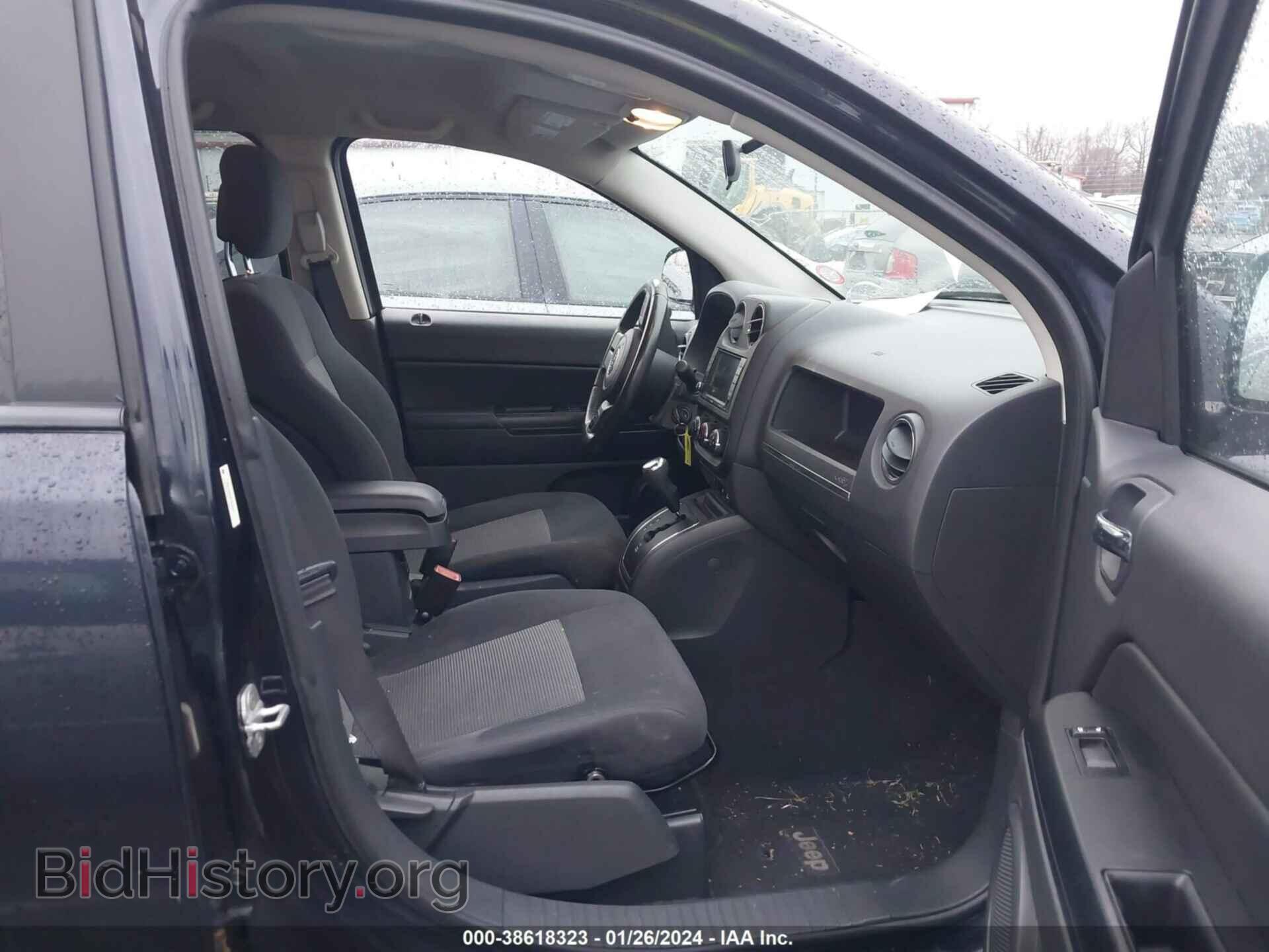 2011 JEEP COMPASS - VIN: 1J4NF1FB8BD207051 - Photo 5