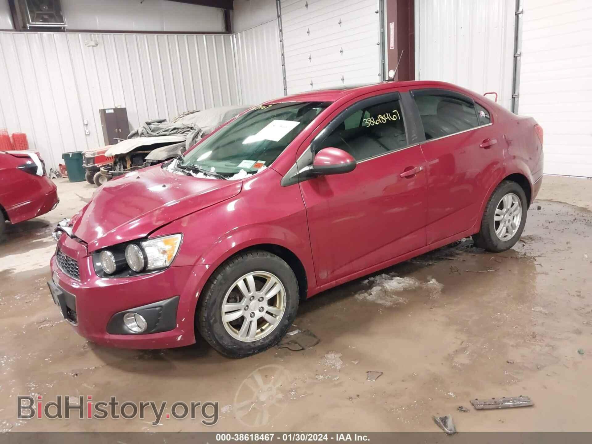 2014 CHEVROLET SONIC - VIN: 1G1JC5SG3E4130026 - Фото 2