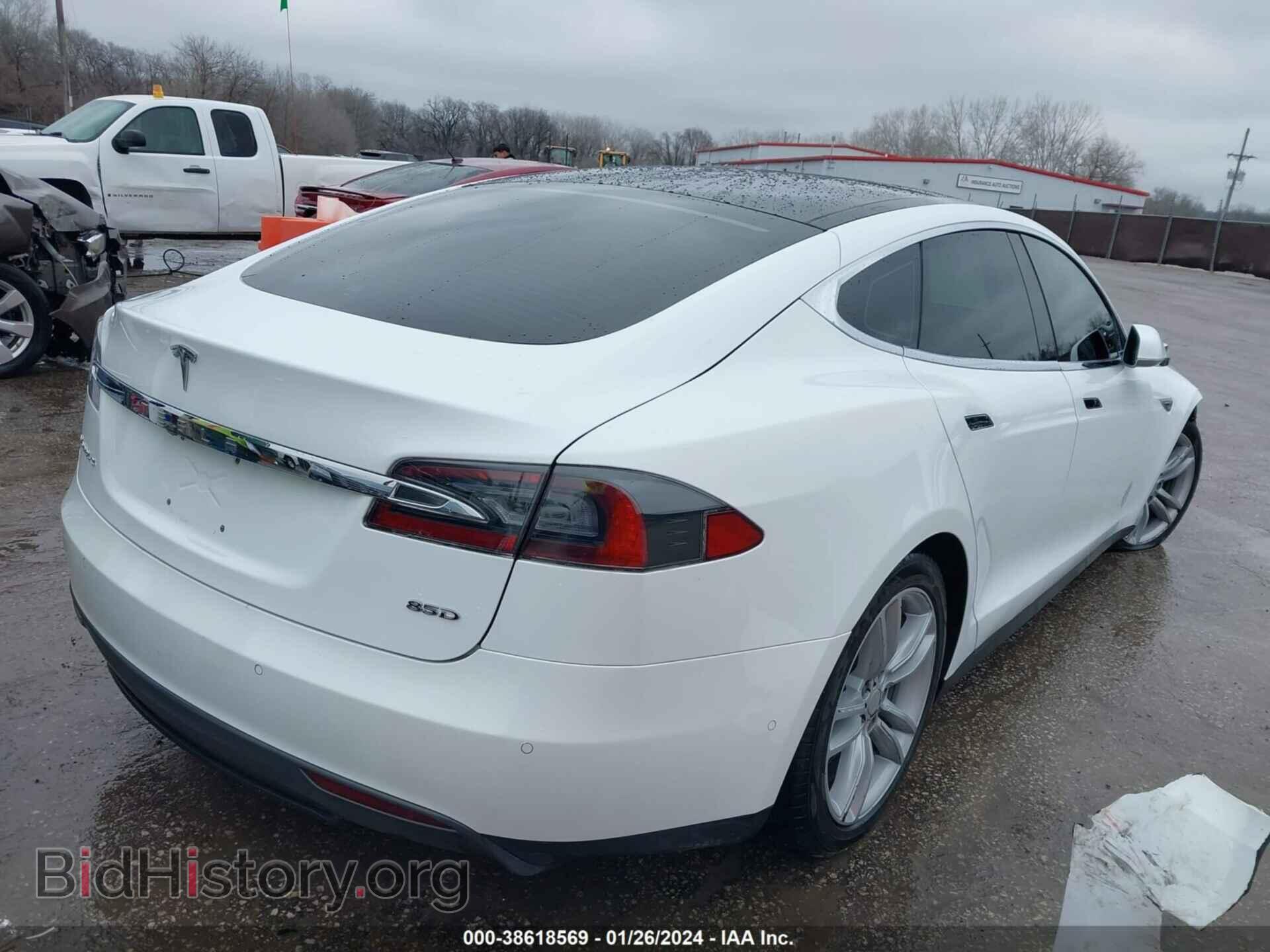 2015 TESLA MODEL S - VIN: 5YJSA1E20FF106450 - Photo 4