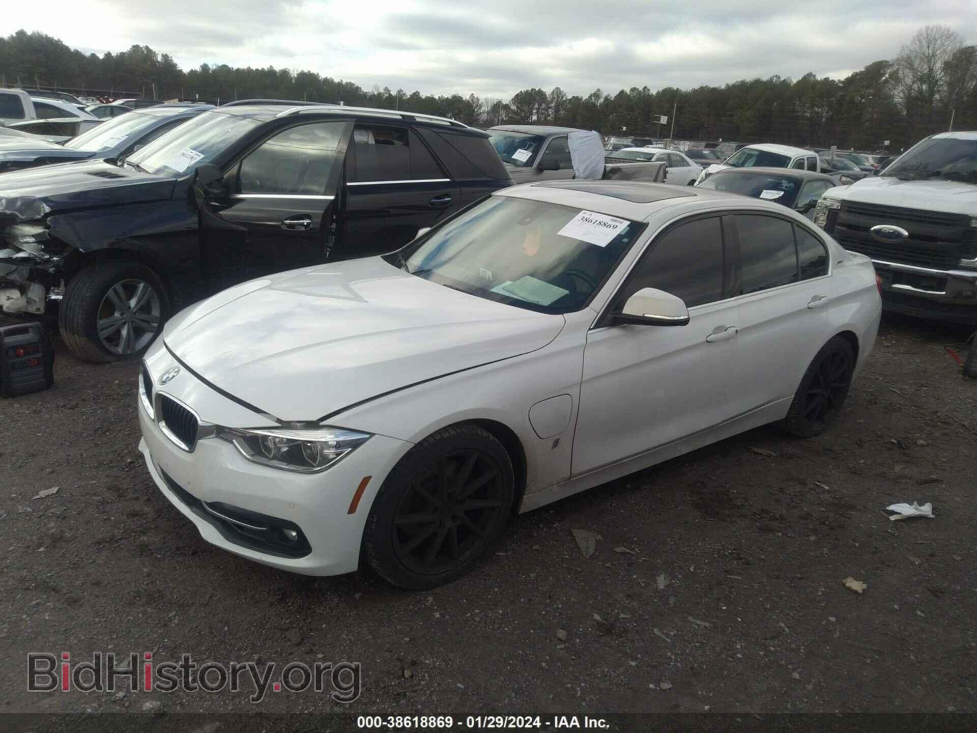 2017 BMW 330E - VIN: WBA8E1C36HA158989 - Photo 2