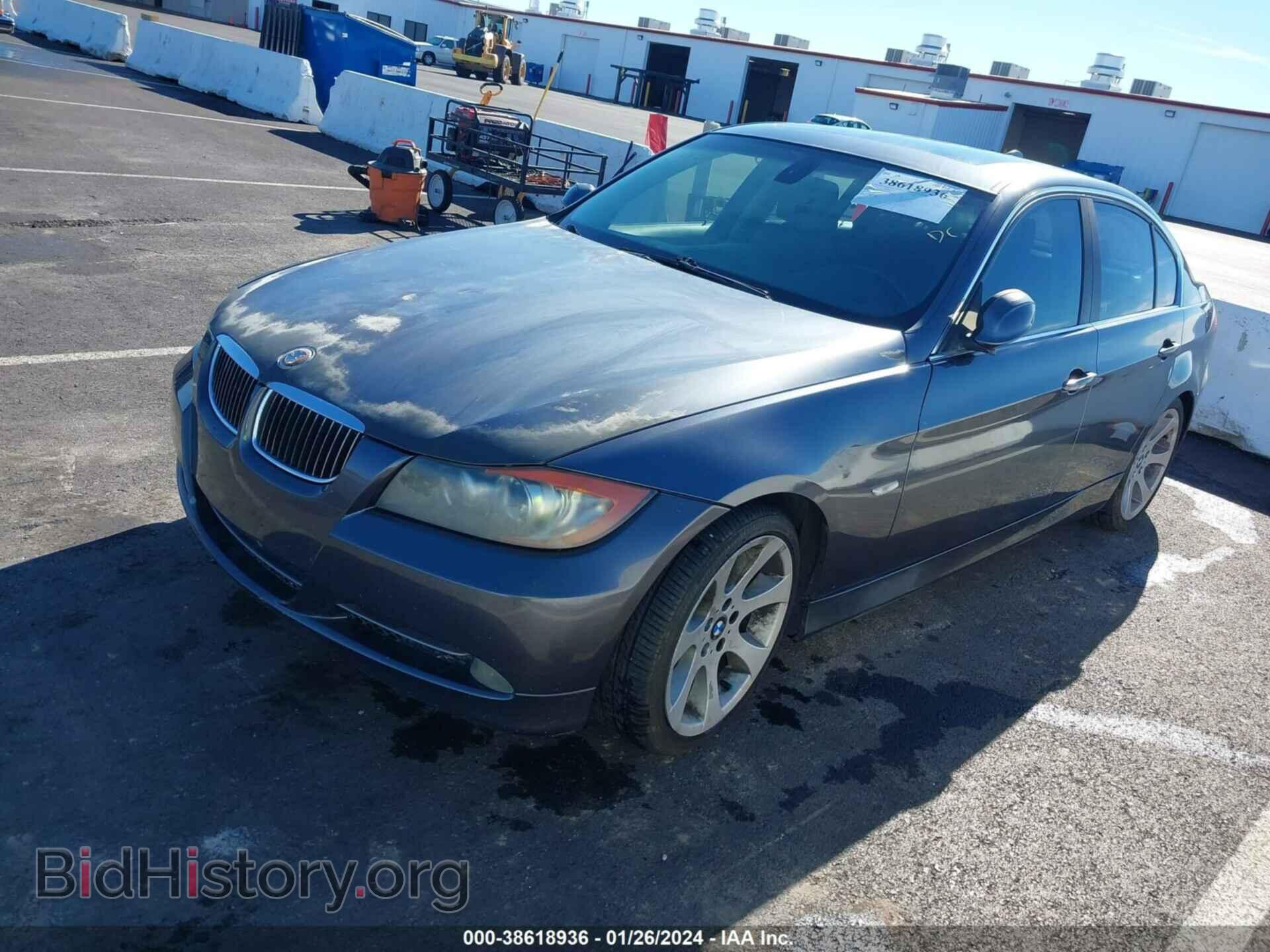 2006 BMW 330I - VIN: WBAVB33516PS16008 - Фото 2
