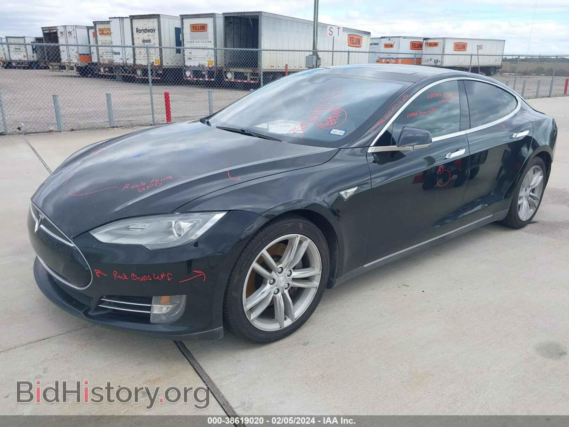 2015 TESLA MODEL S - VIN: 5YJSA1E25FF107660 - Фото 2